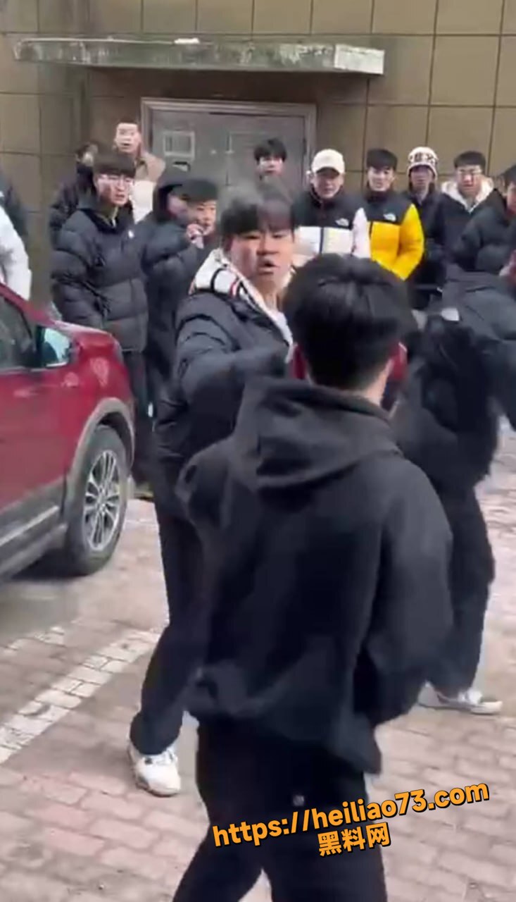 精神小伙4
