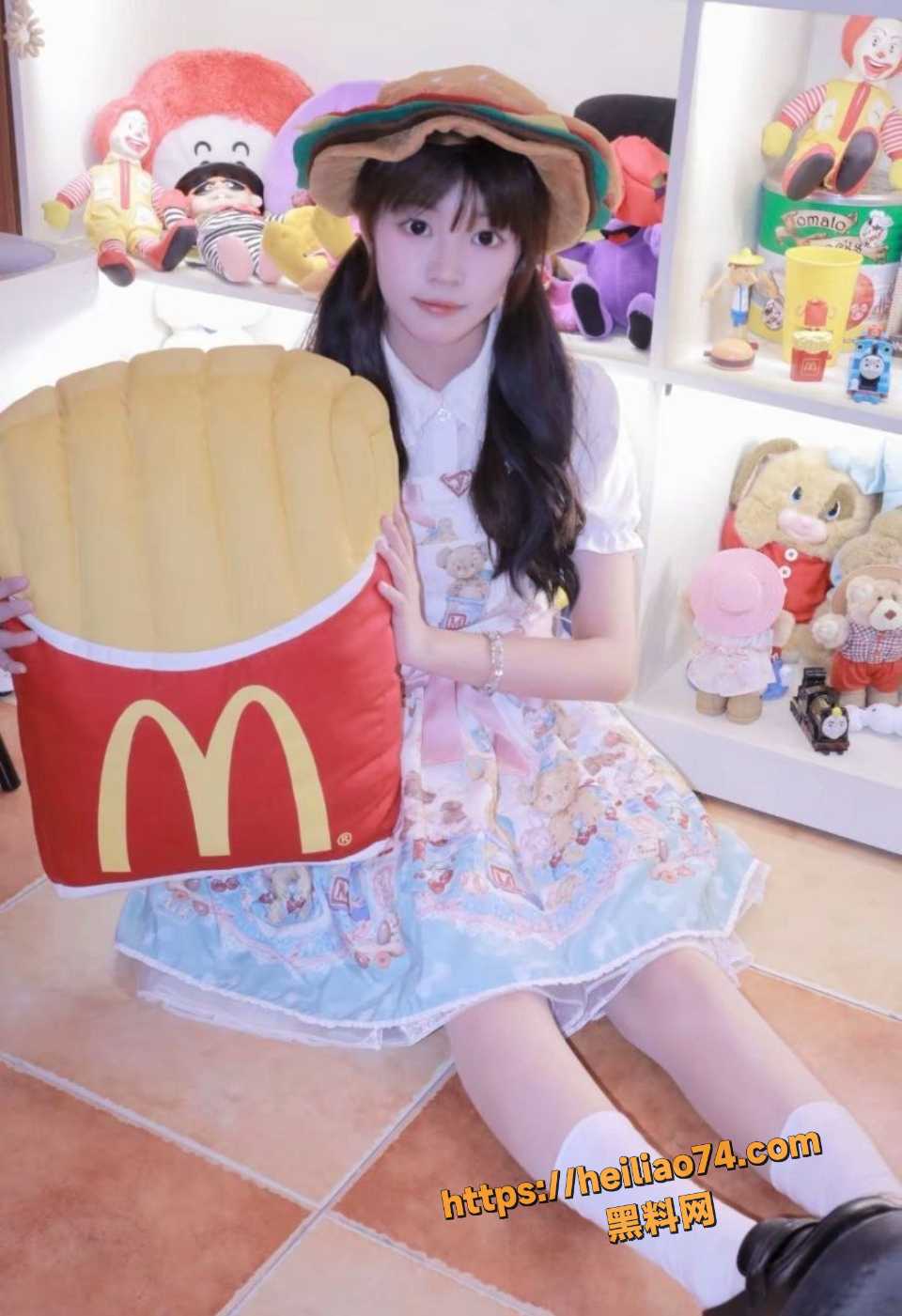 赵文龙与多女暧昧聊天截图爆料17