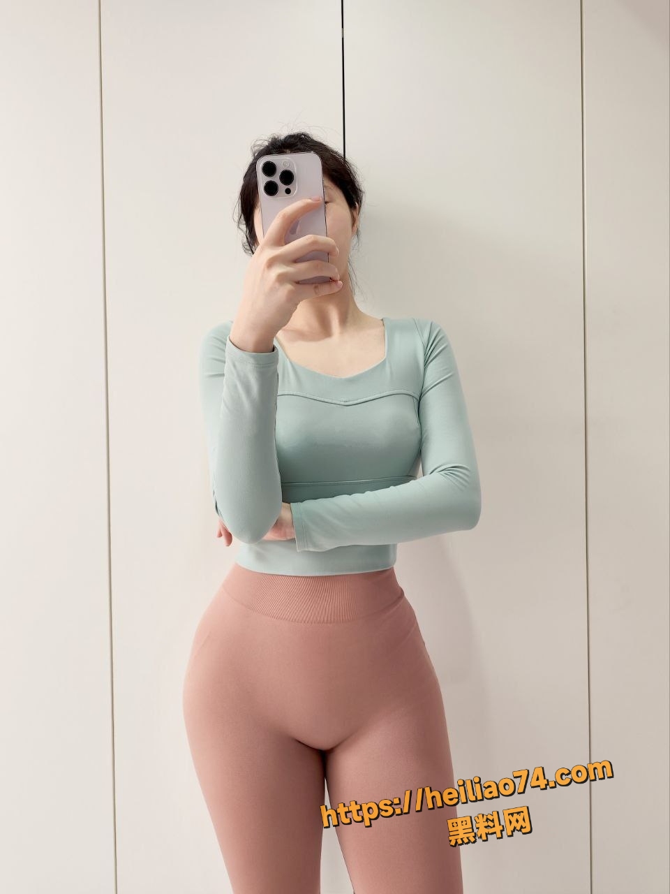 高中生网红秦嘉妮人设崩塌4