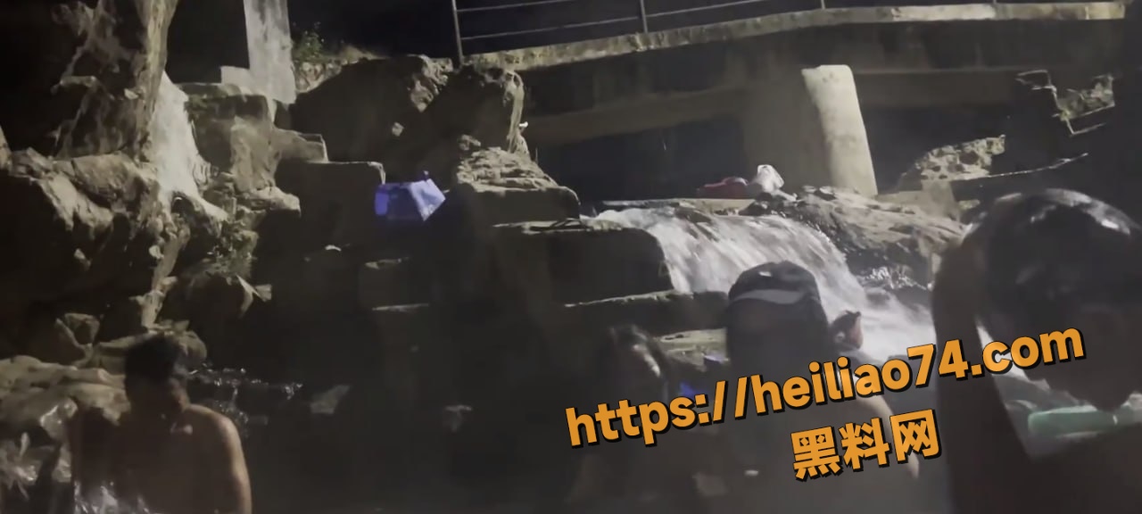 温泉男女混浴视频