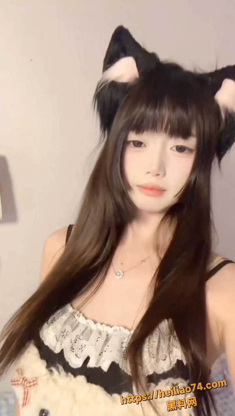 妮妮定制福利视频
