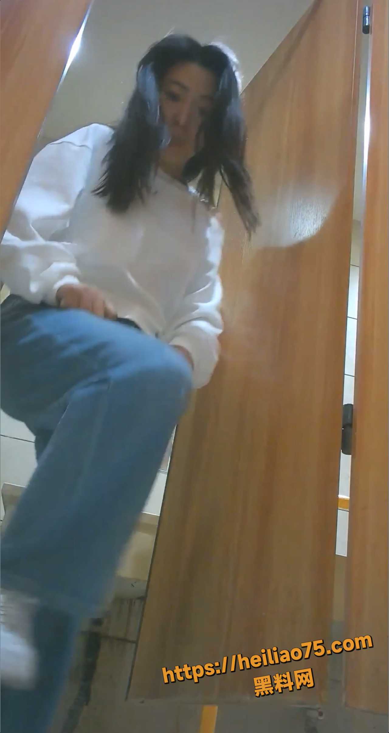 偷窥