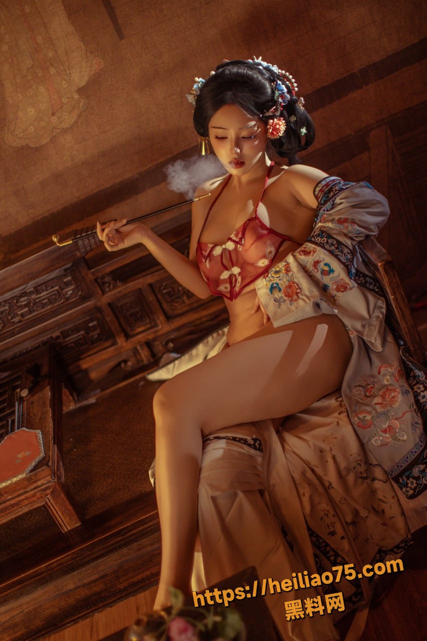 粉嫩鲍鱼4