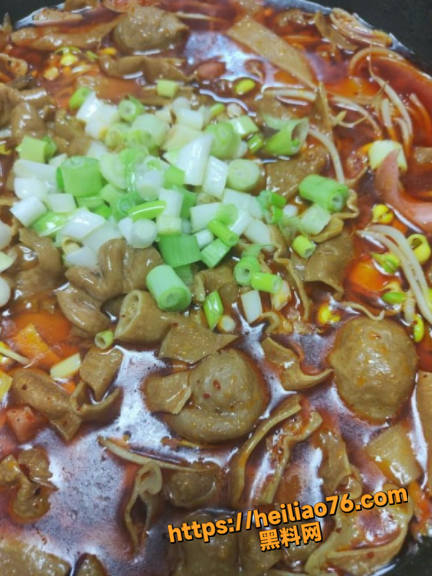 大胸嫂子会喷水21