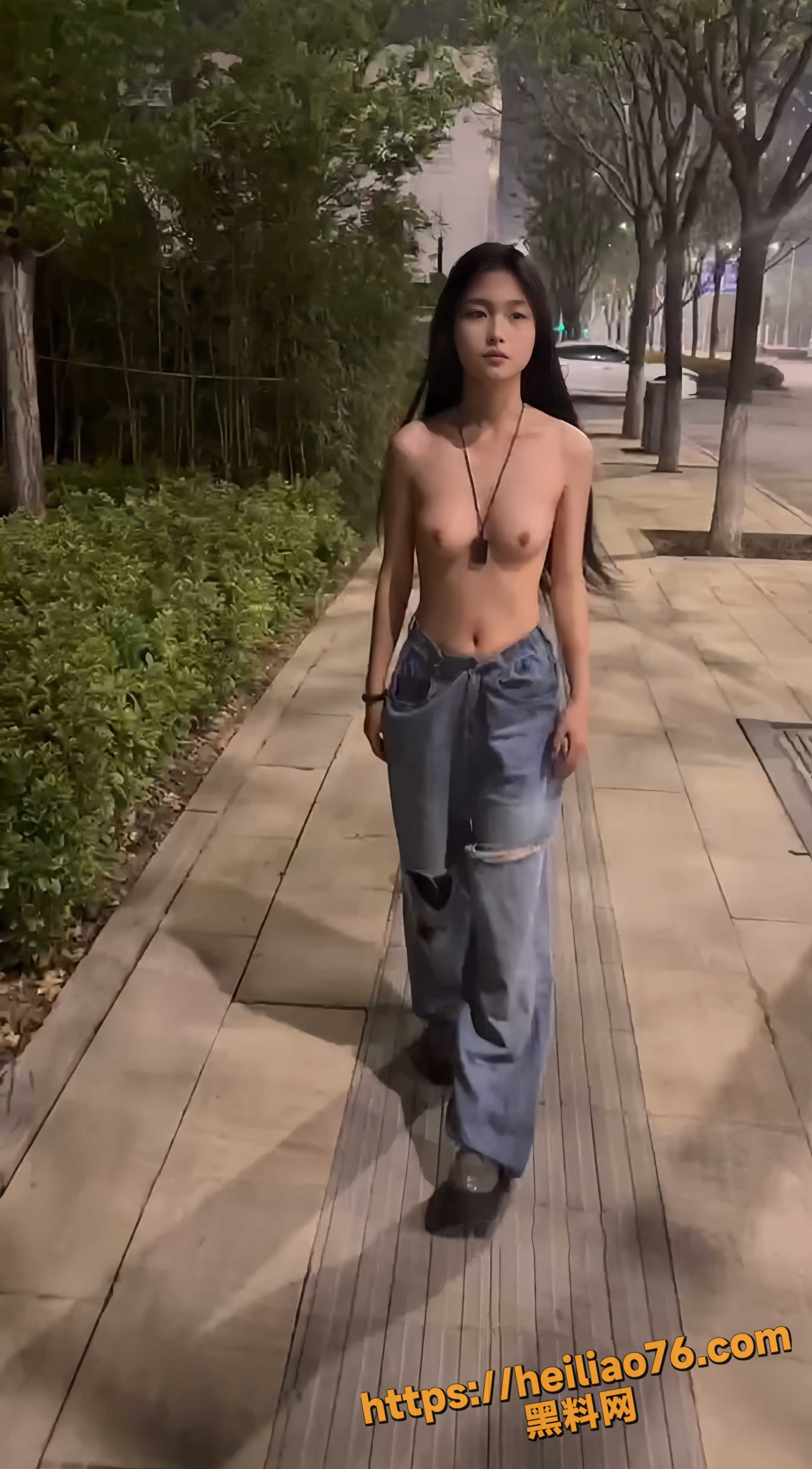 西萌工作室瑞瑞全裸视频1