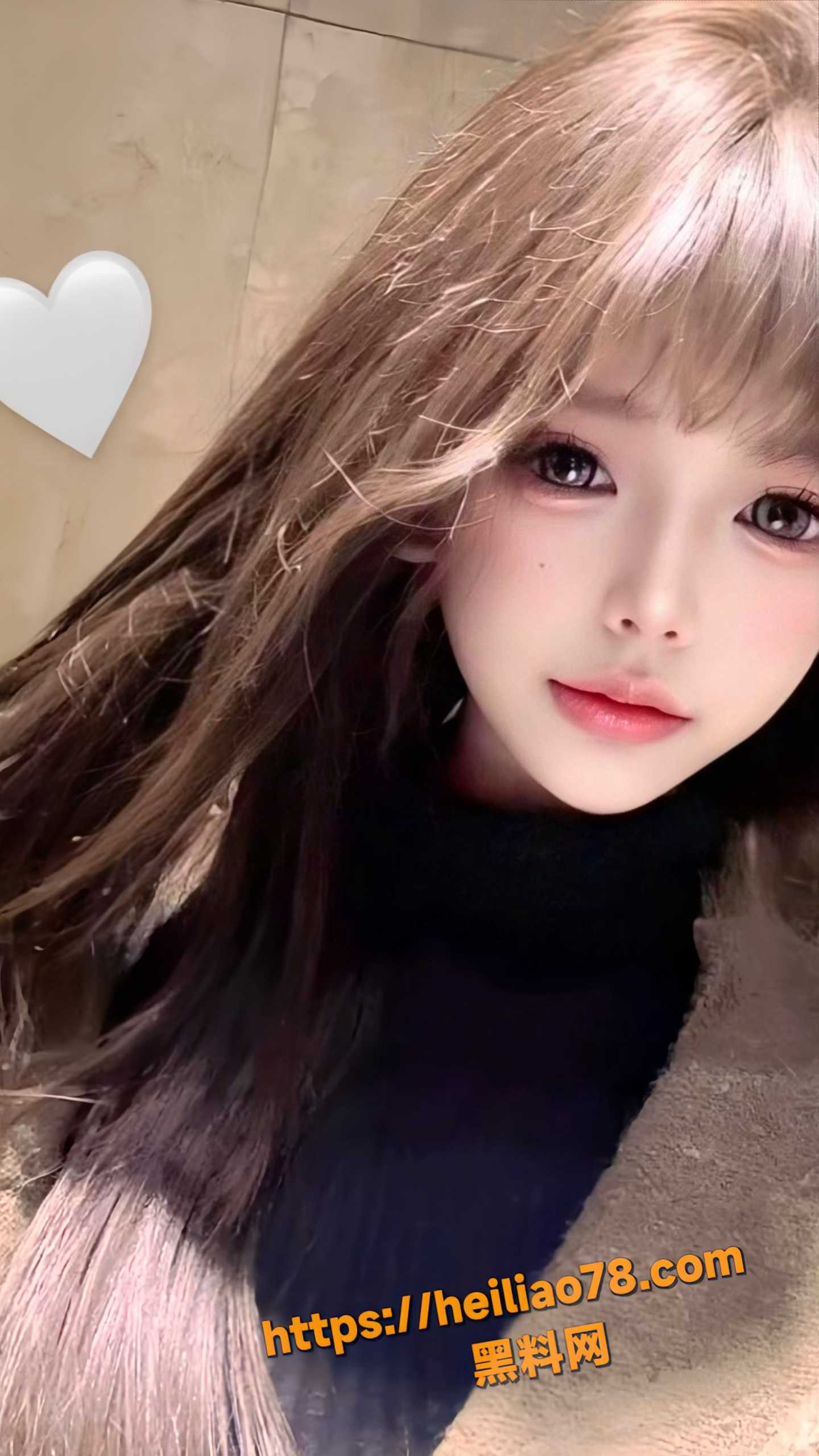 前男友投稿曝光前女友自拍照片2