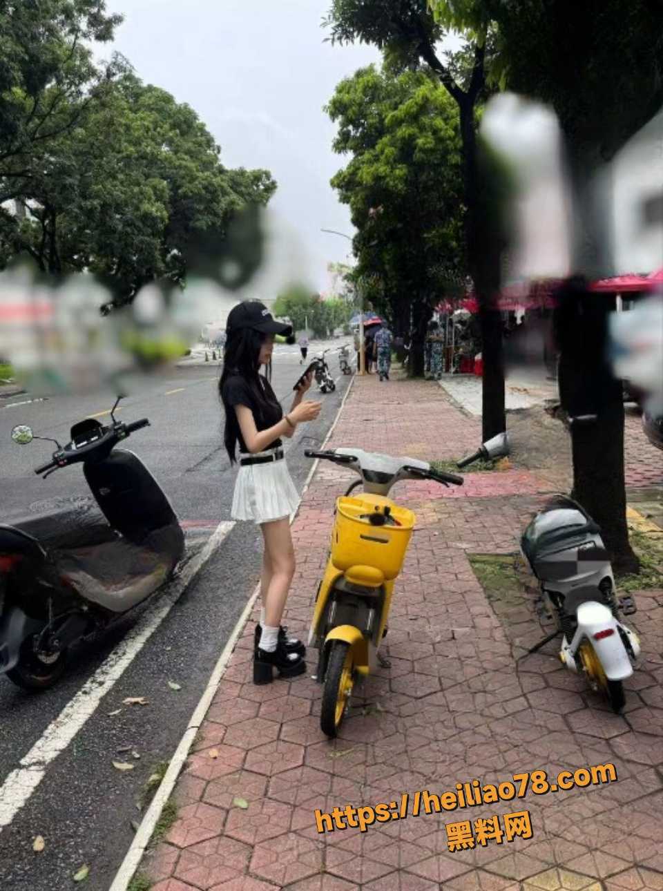 意淫自己妹妹101105集 4