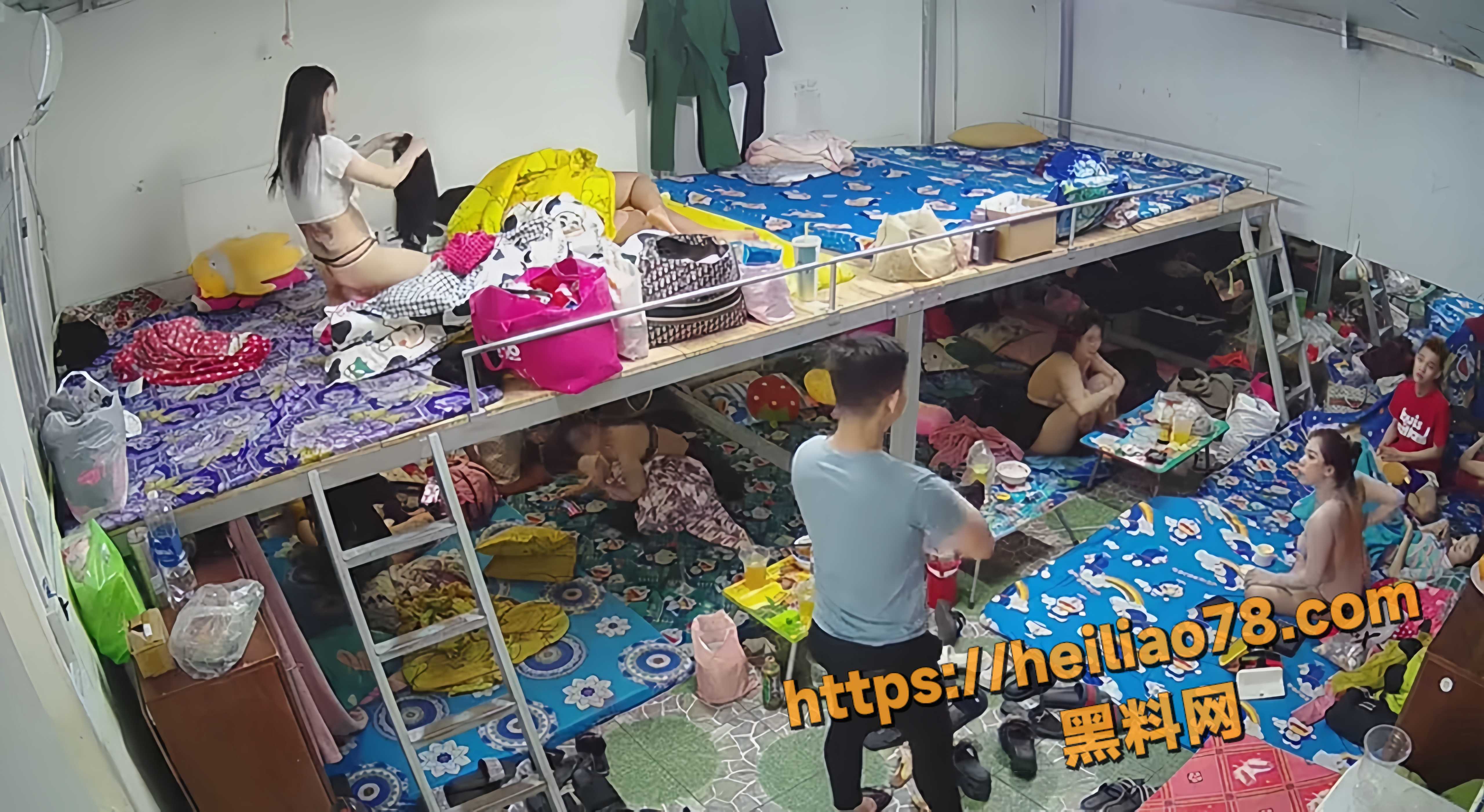偷拍足浴会所女技师2