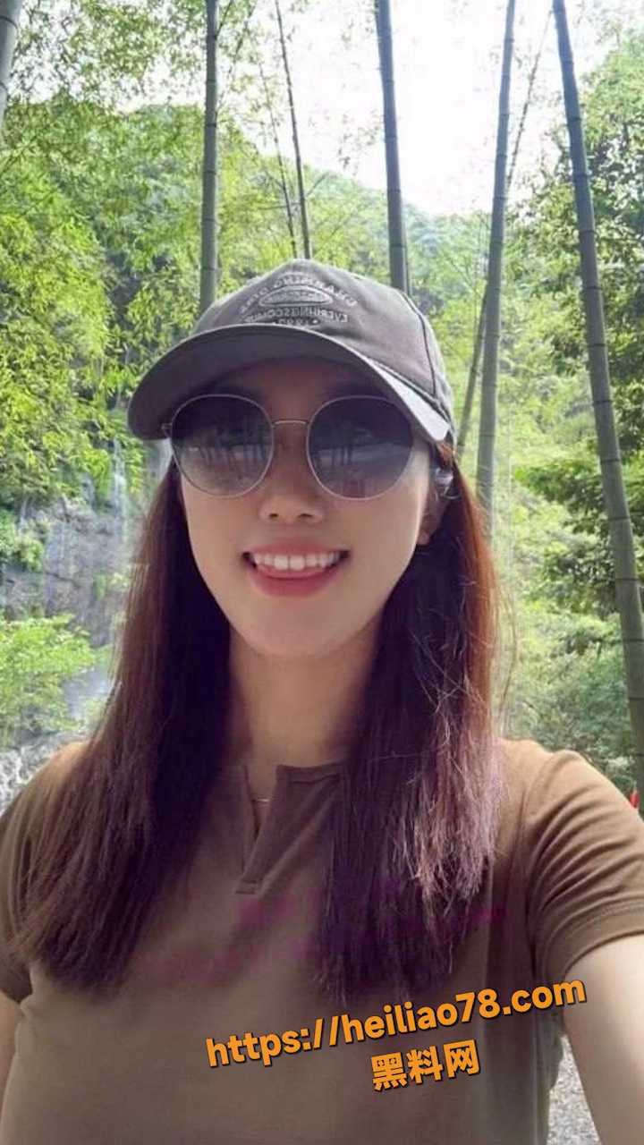 林丽