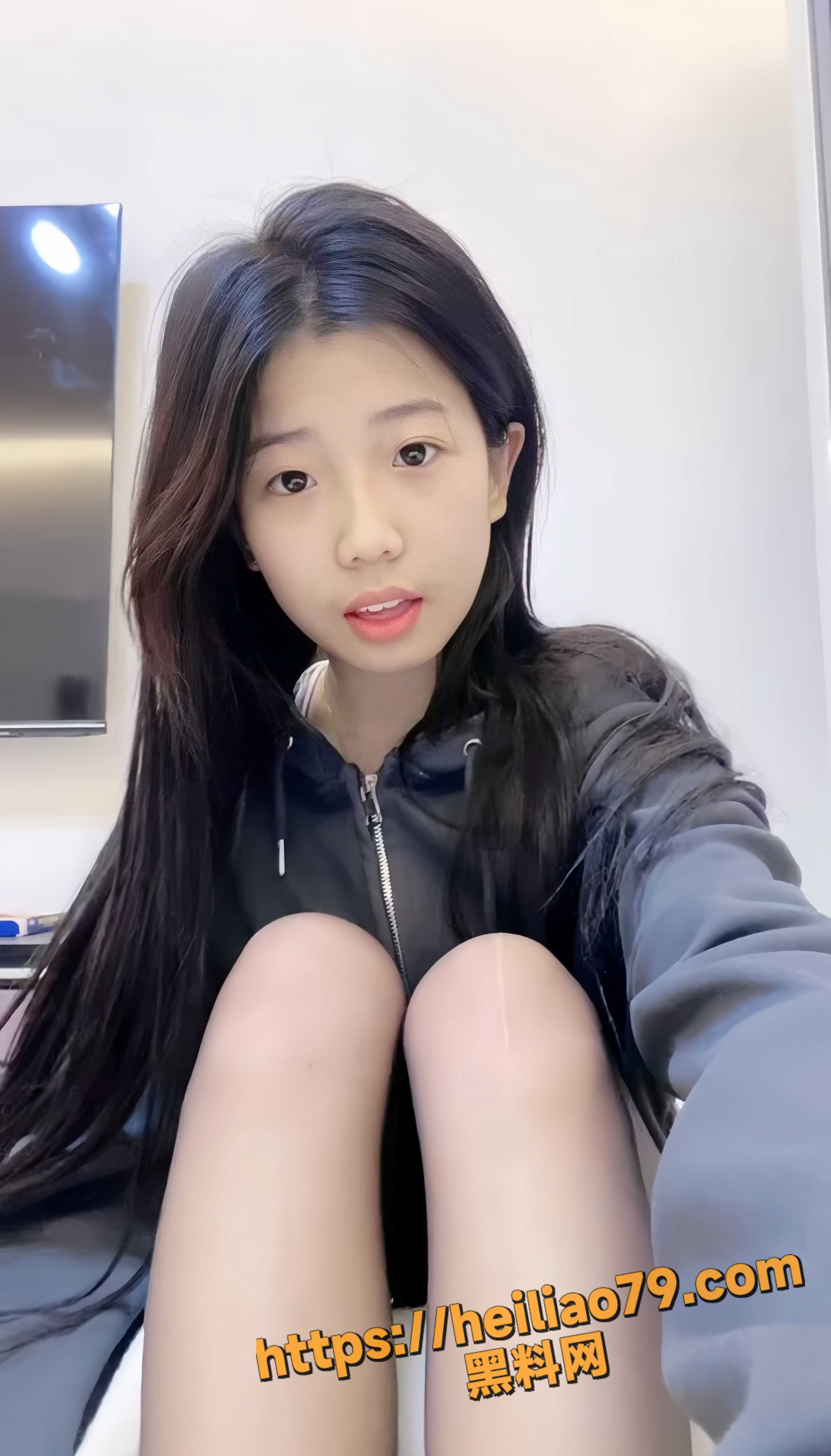 美乳翘臀4