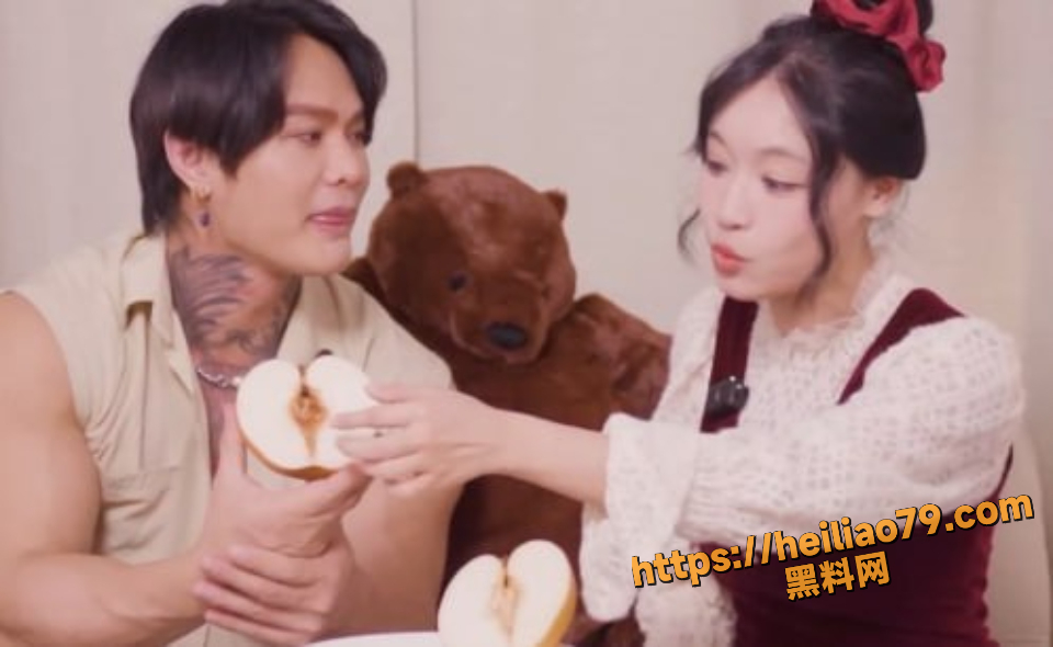 男生舔逼口爱正确技巧教学4