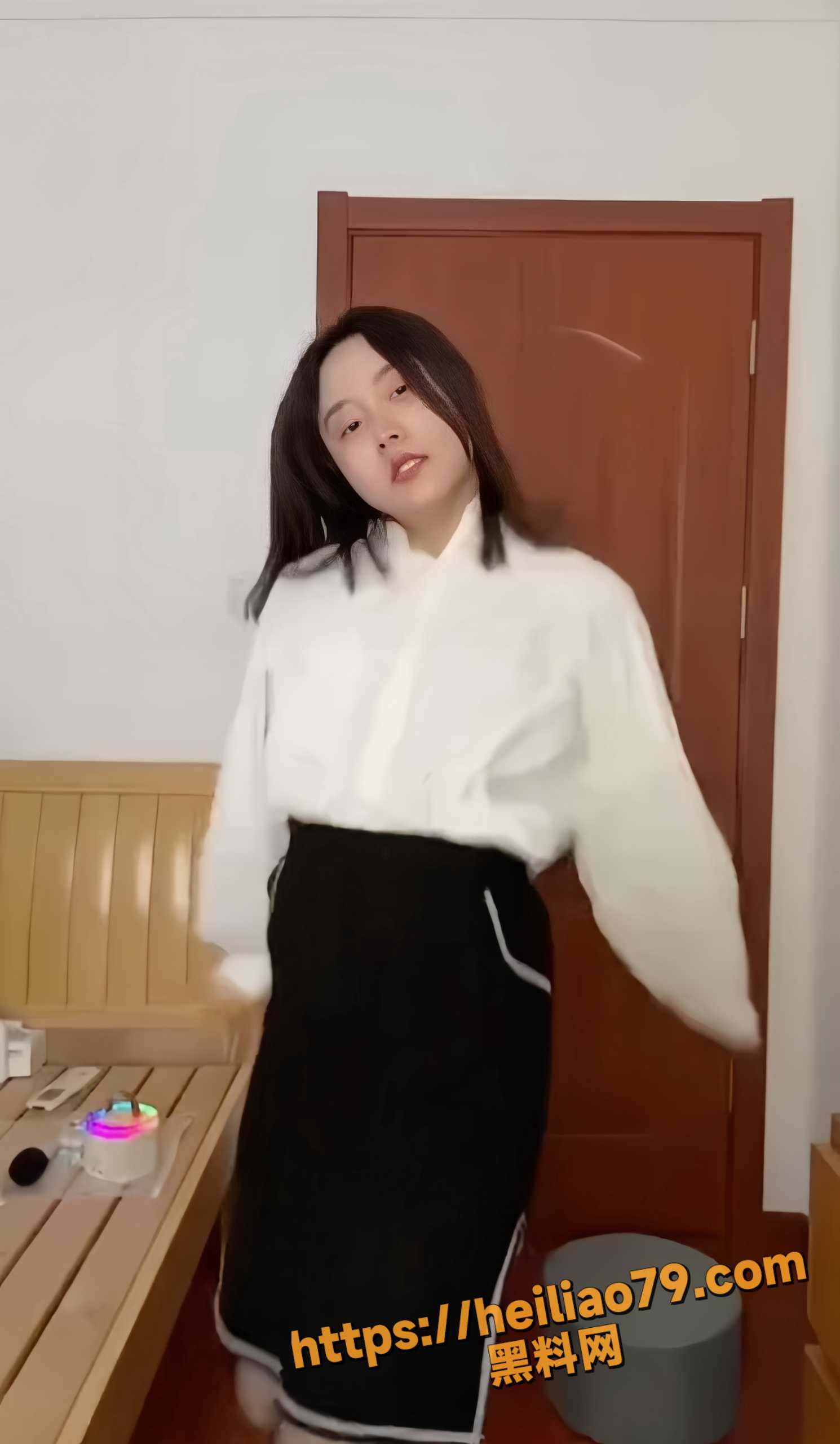 快手主播固执的守村人1