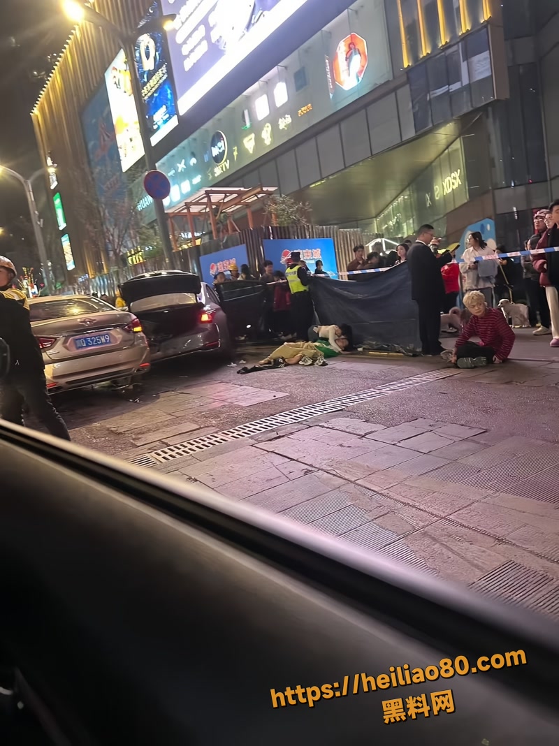 重庆观音桥好吃街事故3
