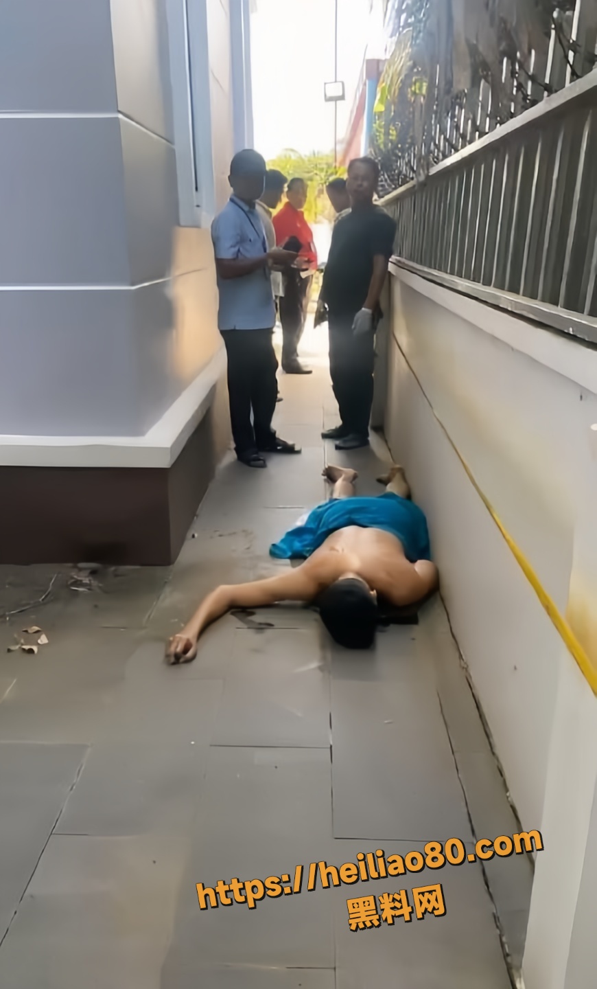 枪杀现场监控视频 3