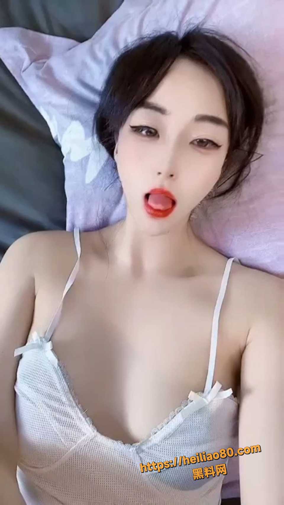 快手网红长腿女主播素听2