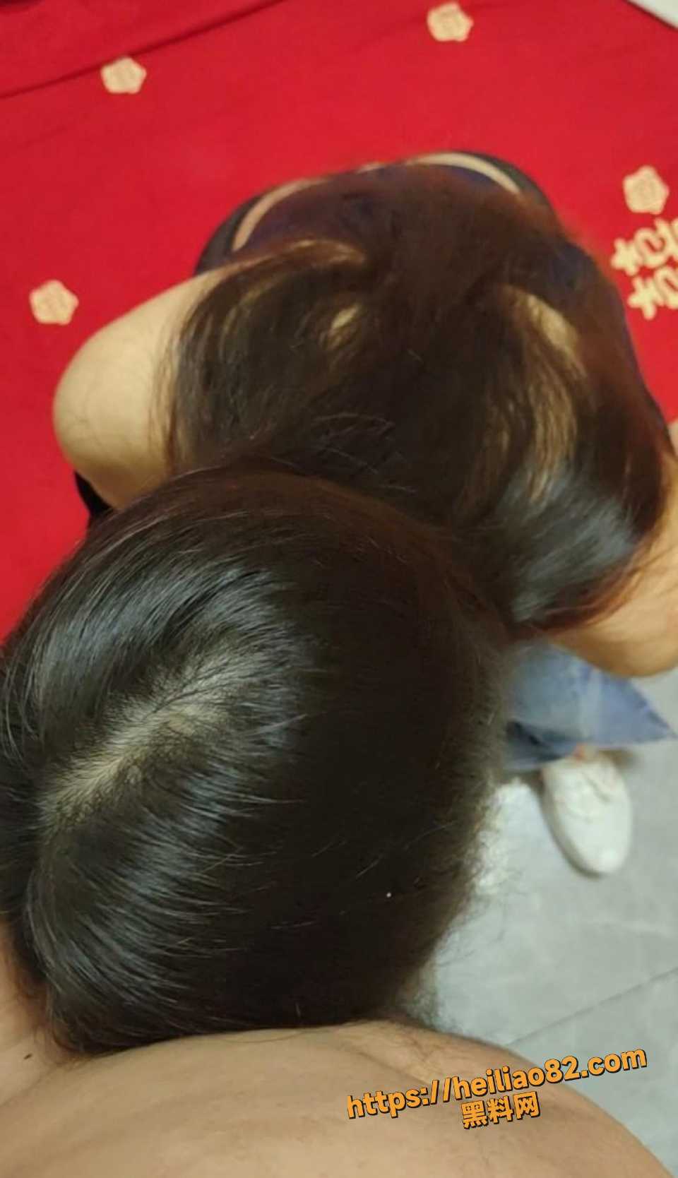 大胸嫂子会喷水29