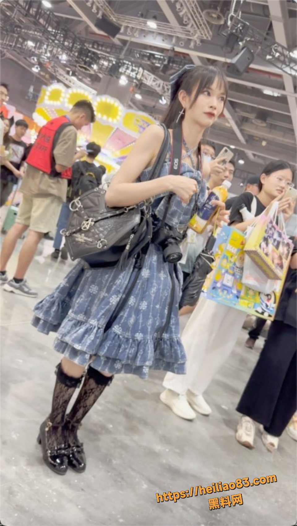 洛丽塔靓女走光福利曝光 3