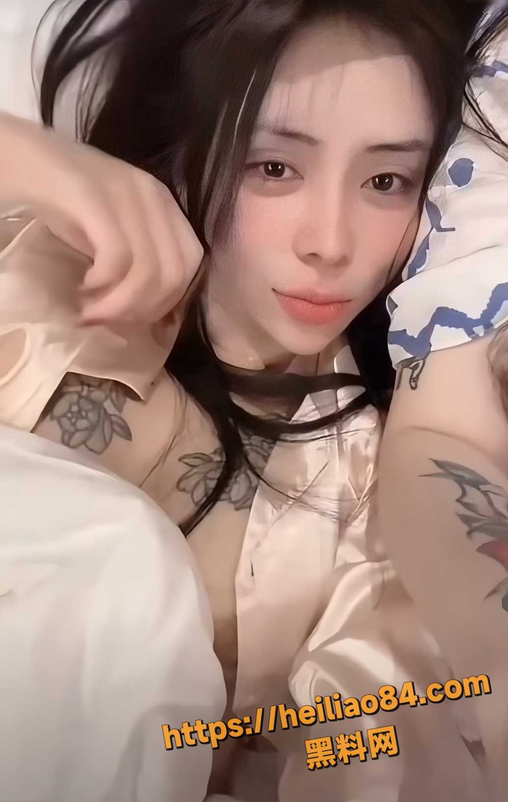 擦边直播闪现走光2