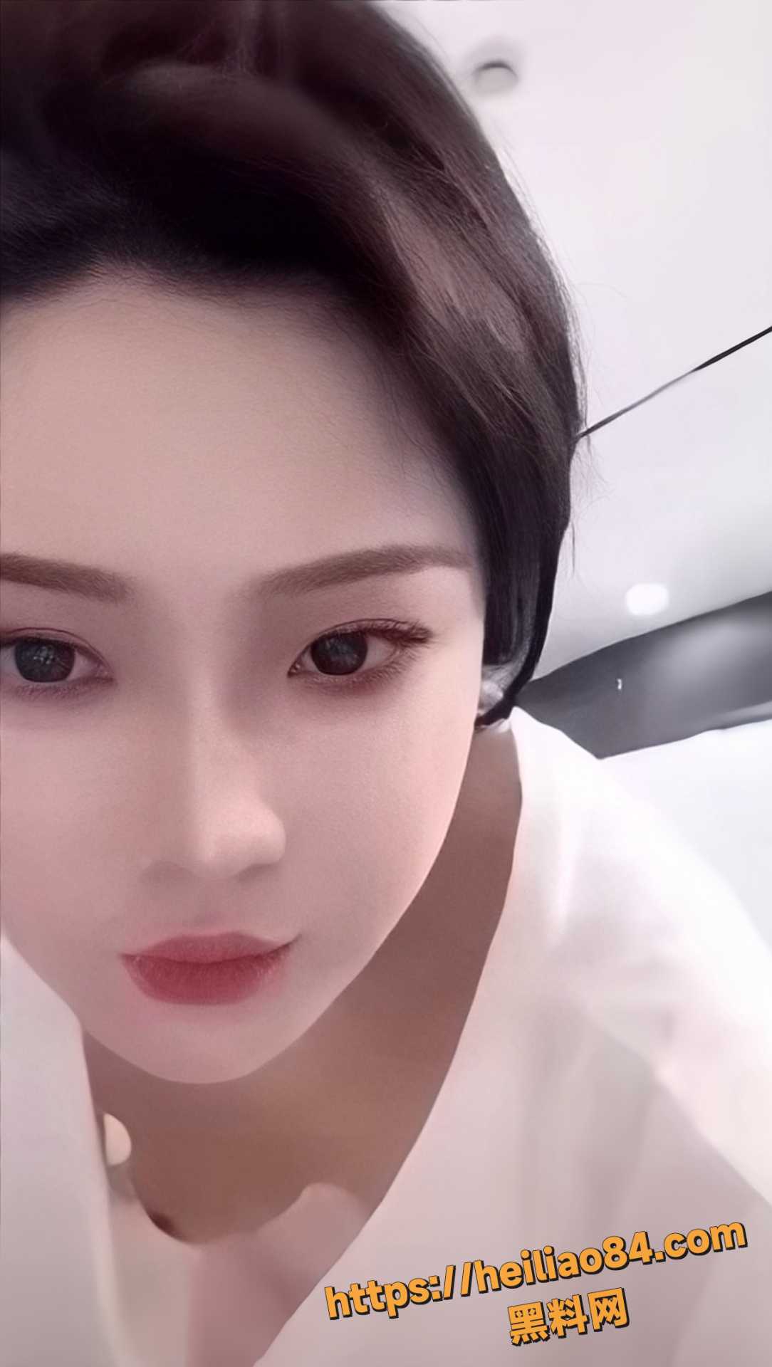 网红美女露点视频1