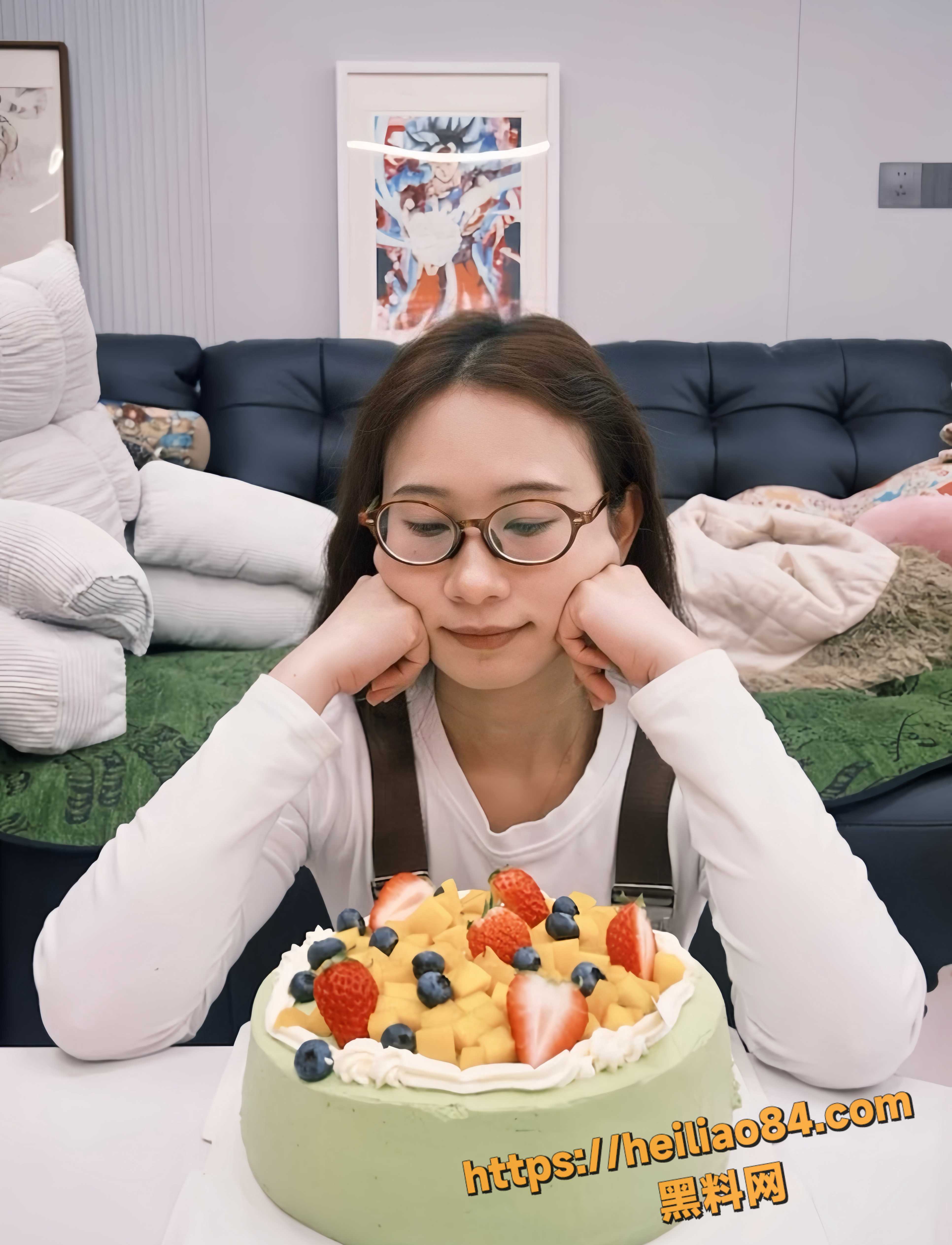 大学生性爱视频最新资源1