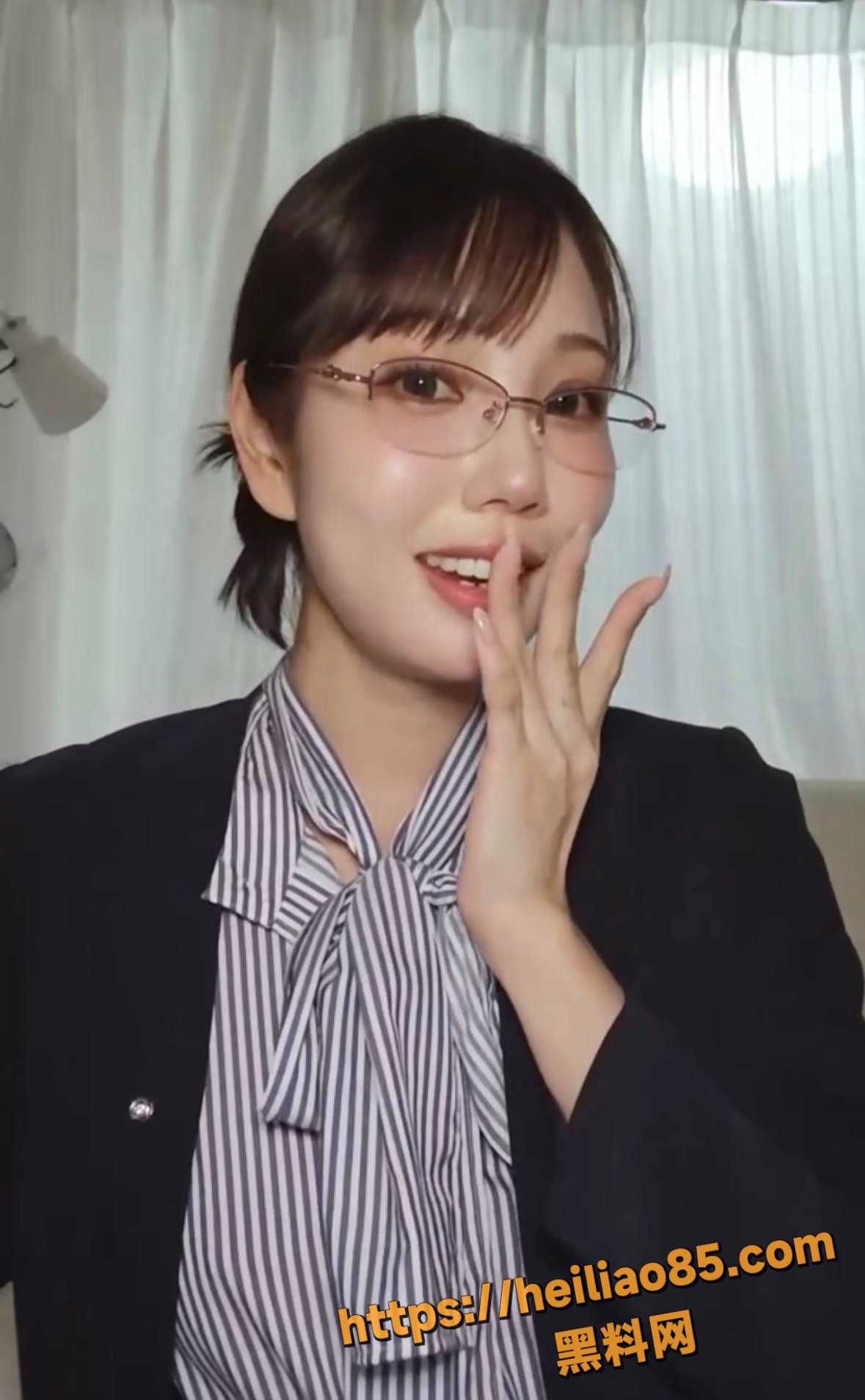 香月怜道具自慰实拍2
