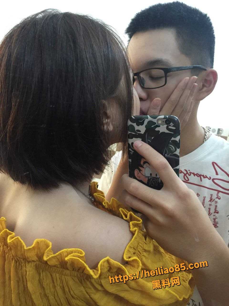 越南年轻情侣Lisa私密视频爆光1