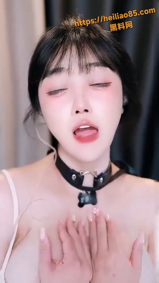 巨乳