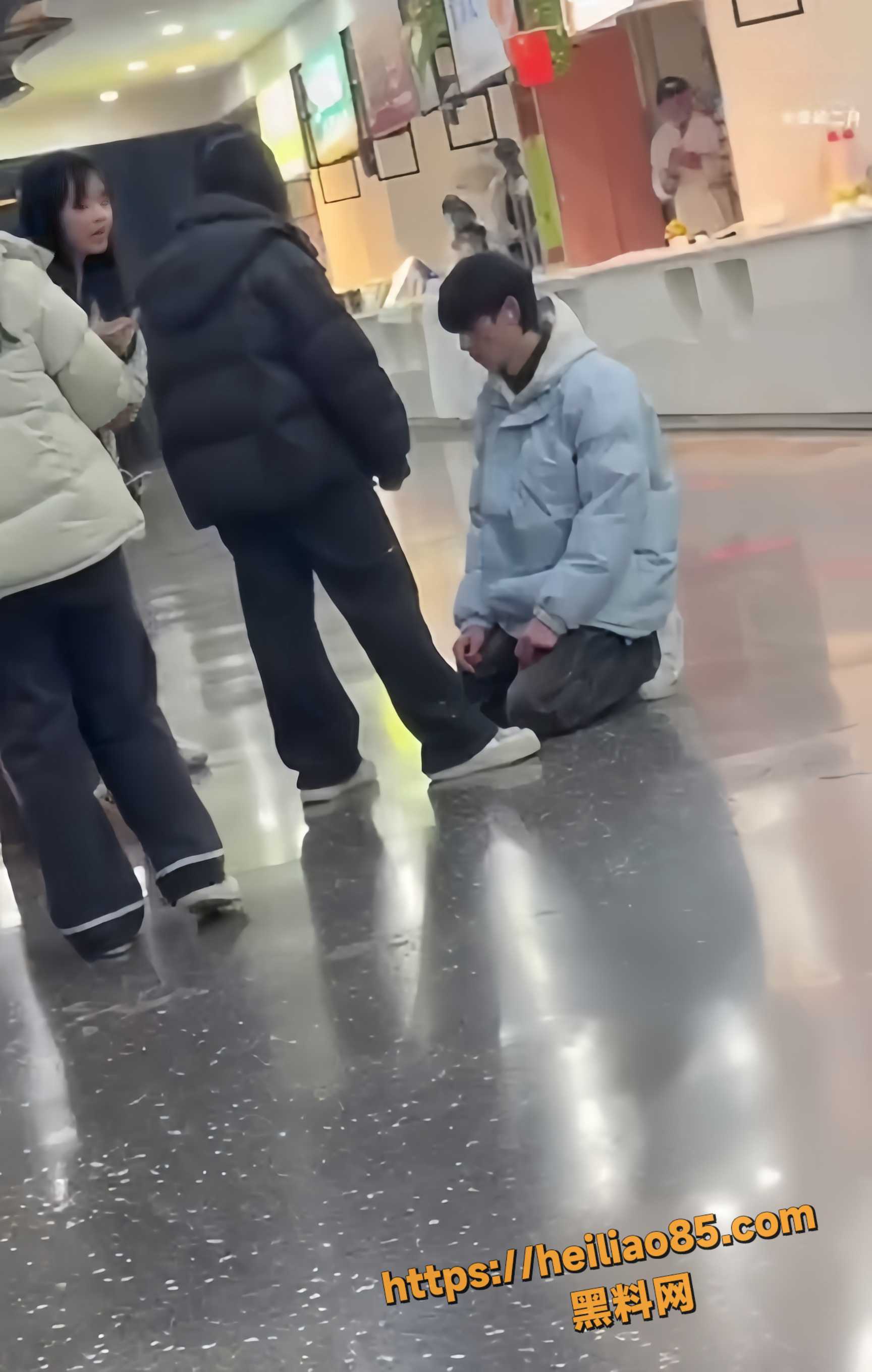 足交10