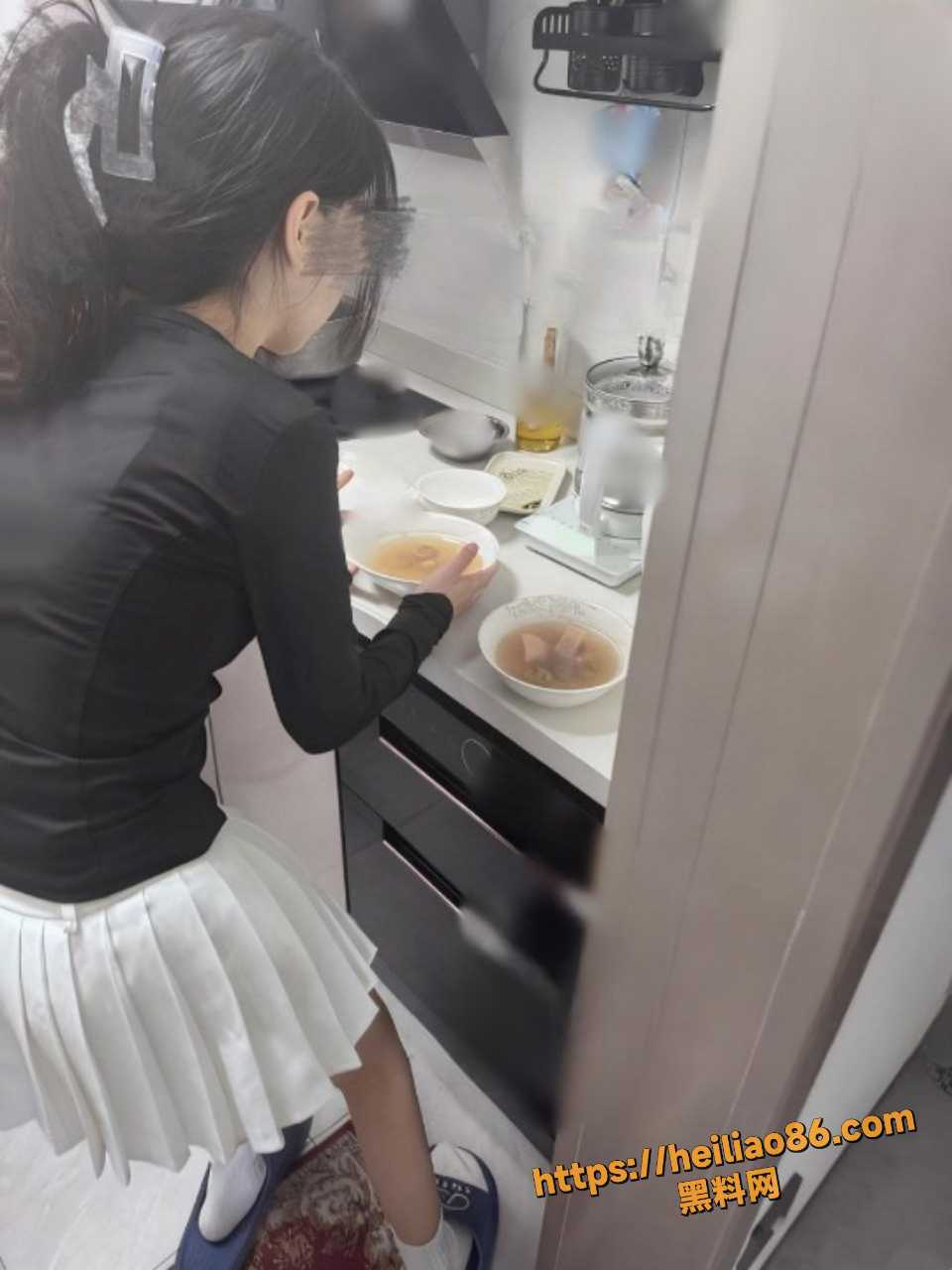 意淫自己妹妹111115集2