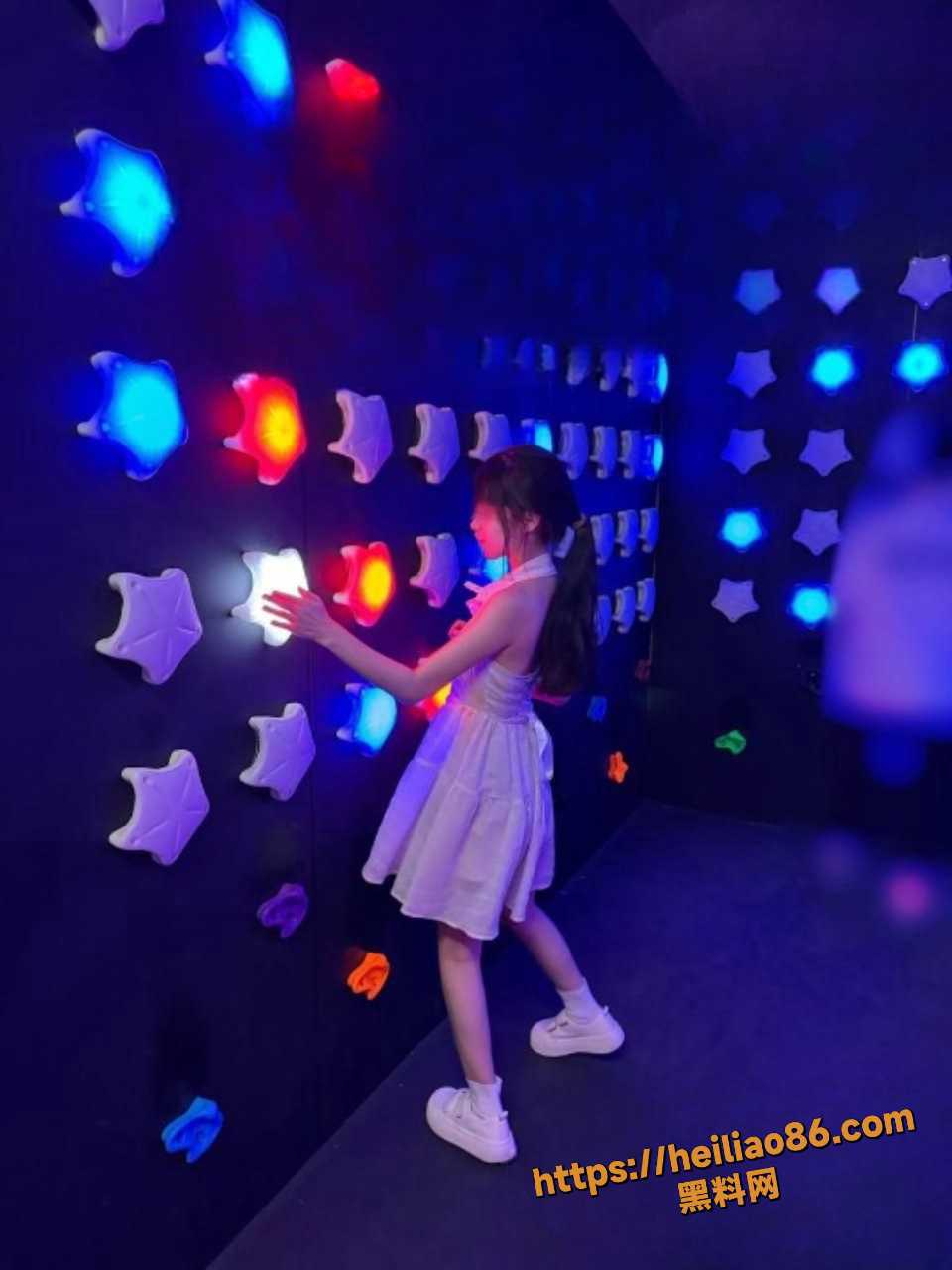 意淫自己妹妹资源合集14