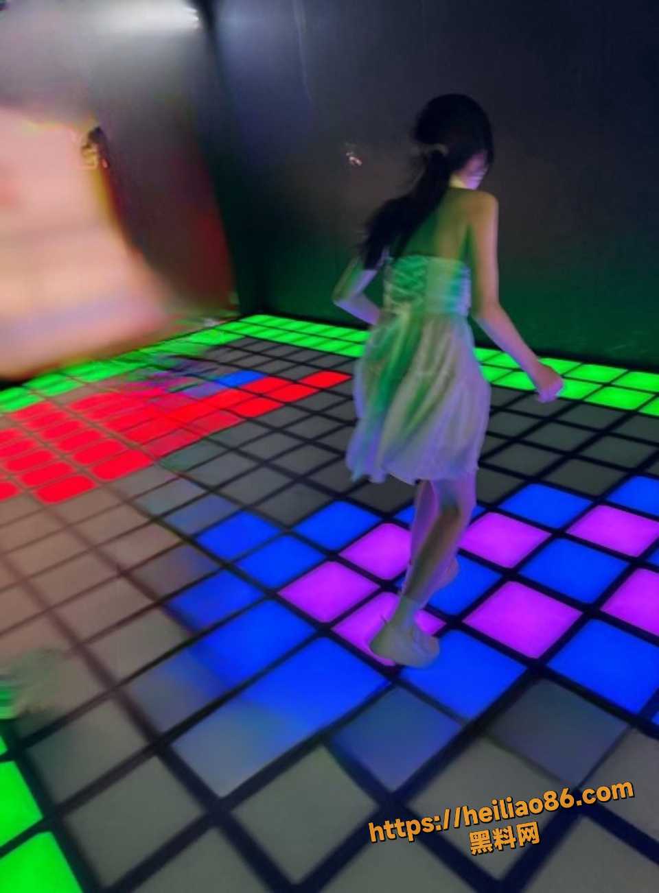 意淫自己妹妹资源合集16
