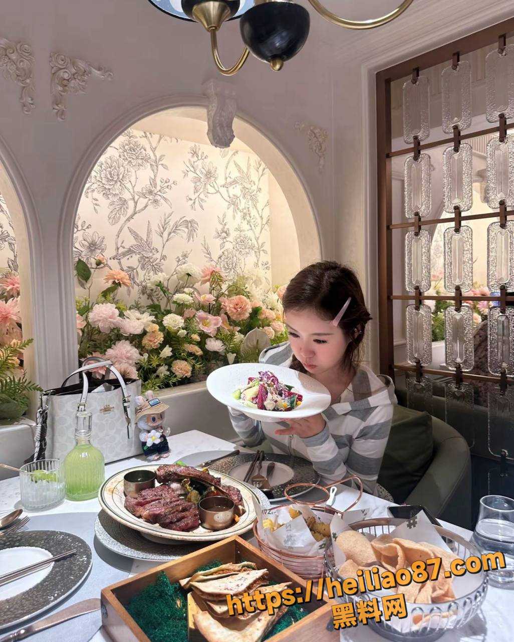 辽宁丹东闺蜜互撕事件 8