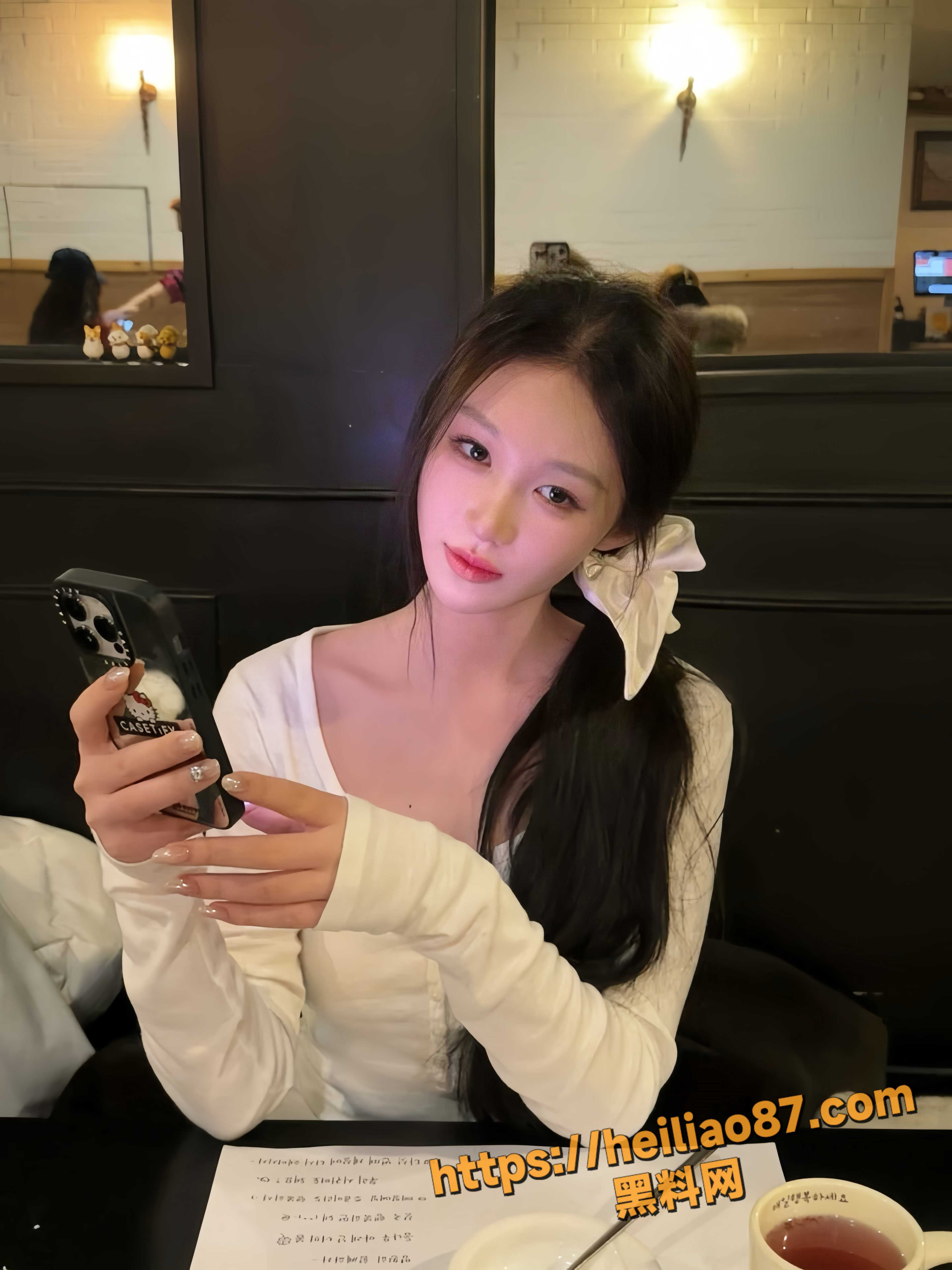 美乳翘臀6