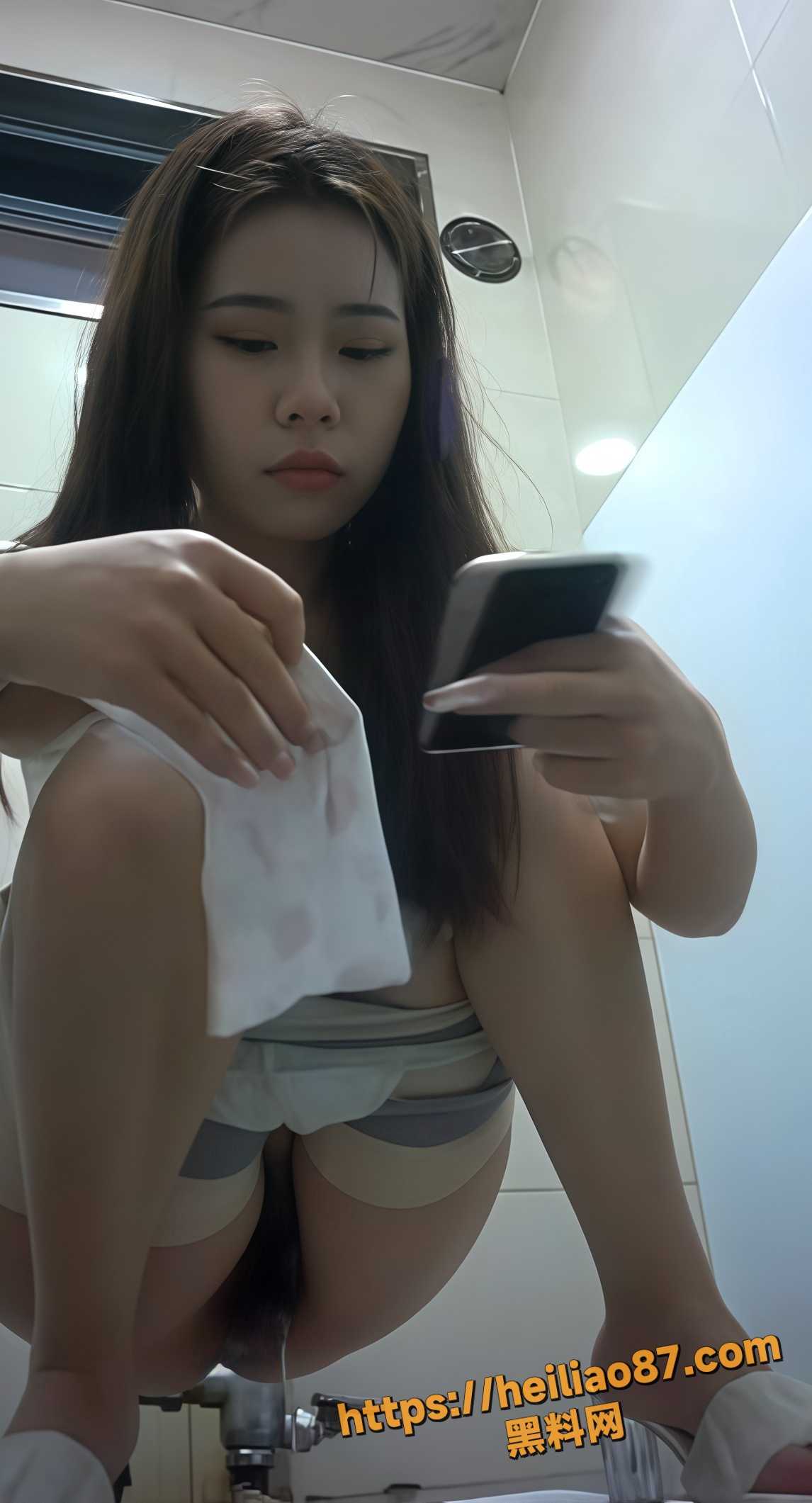 美女放尿视频3
