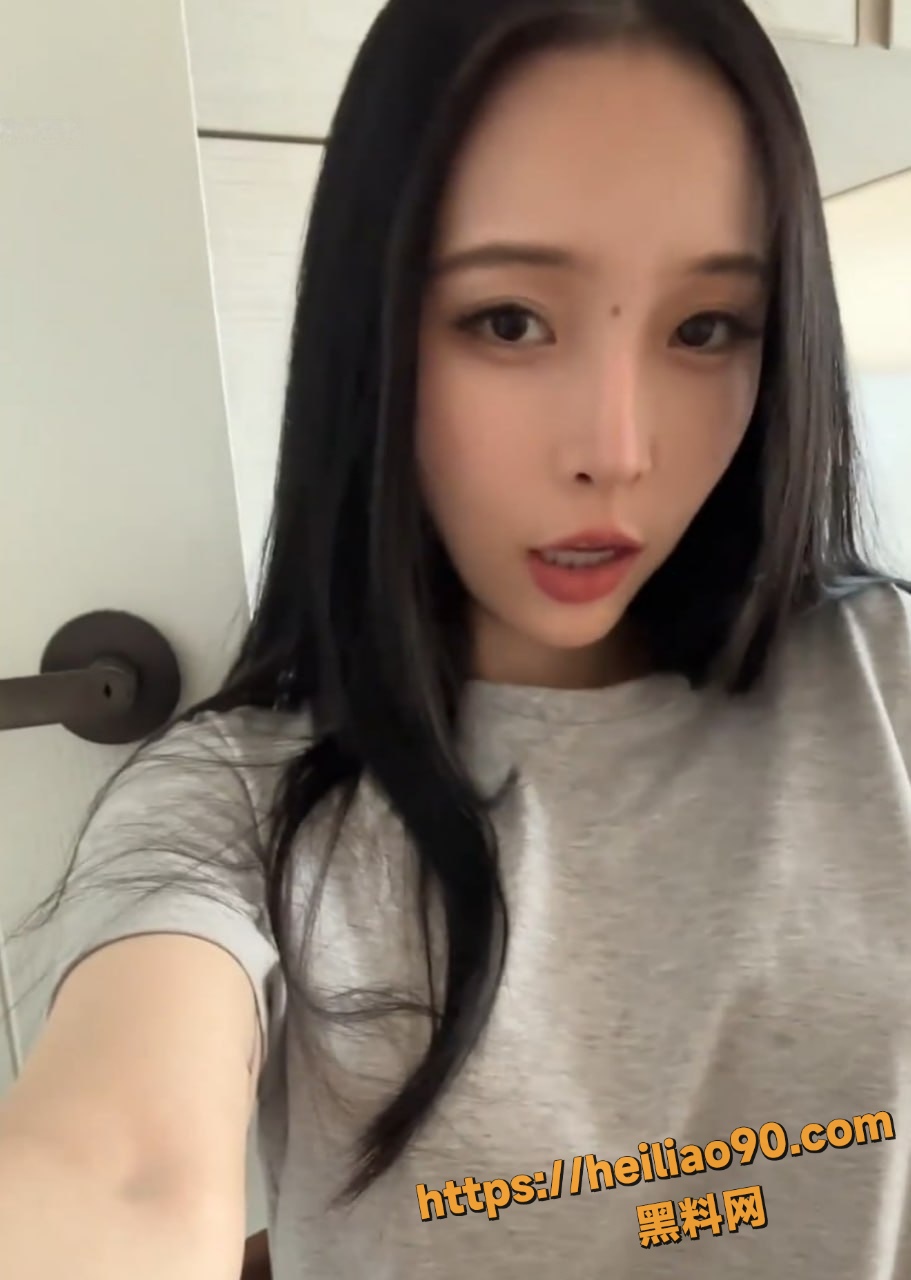 巨乳
