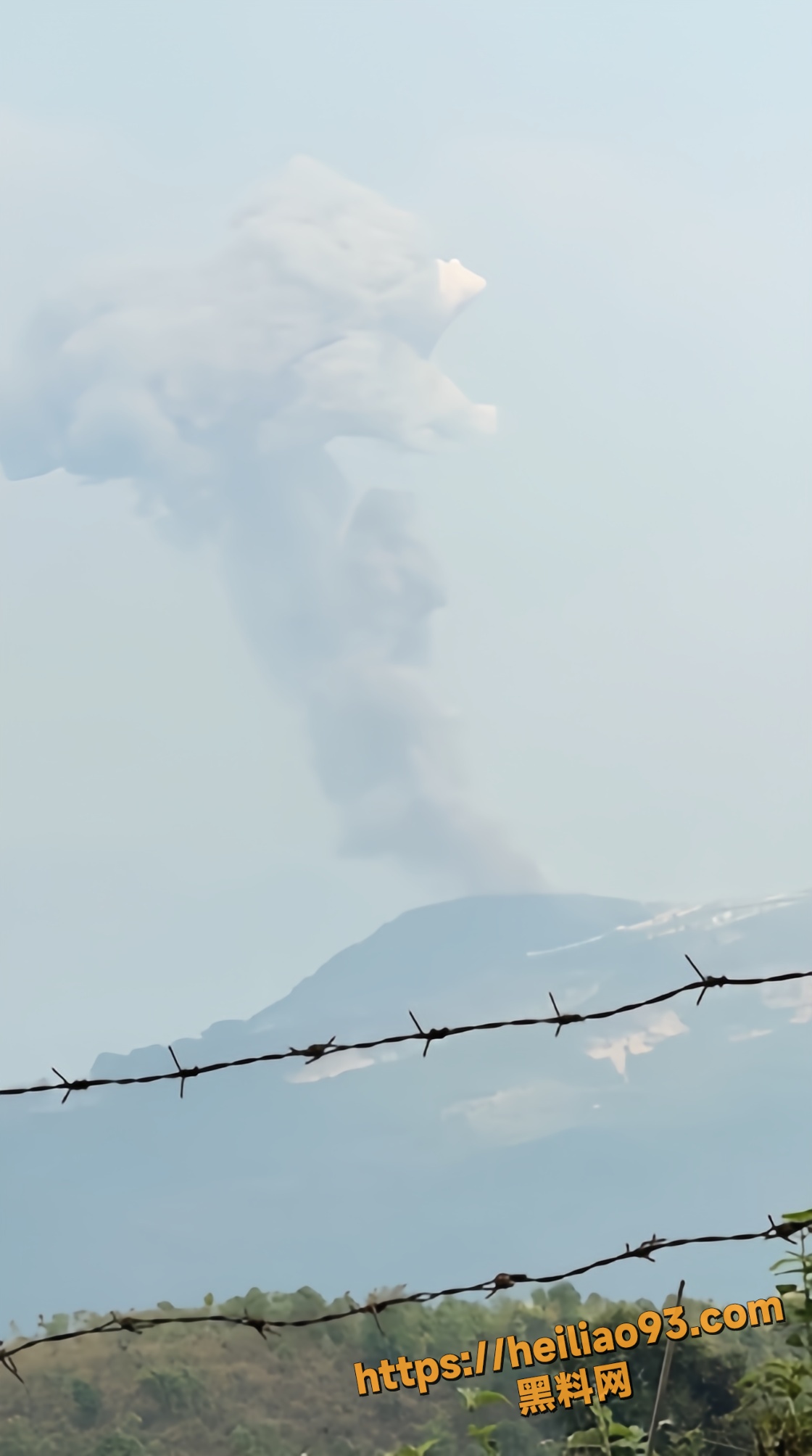缅甸炸药厂爆炸现场视频1