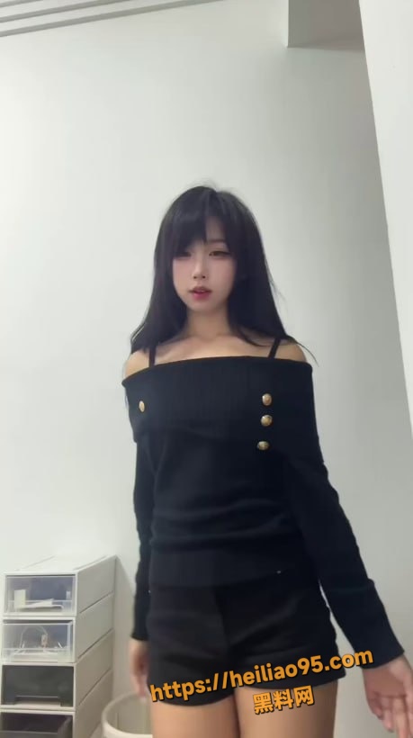 推特福利姬小辞裸舞1