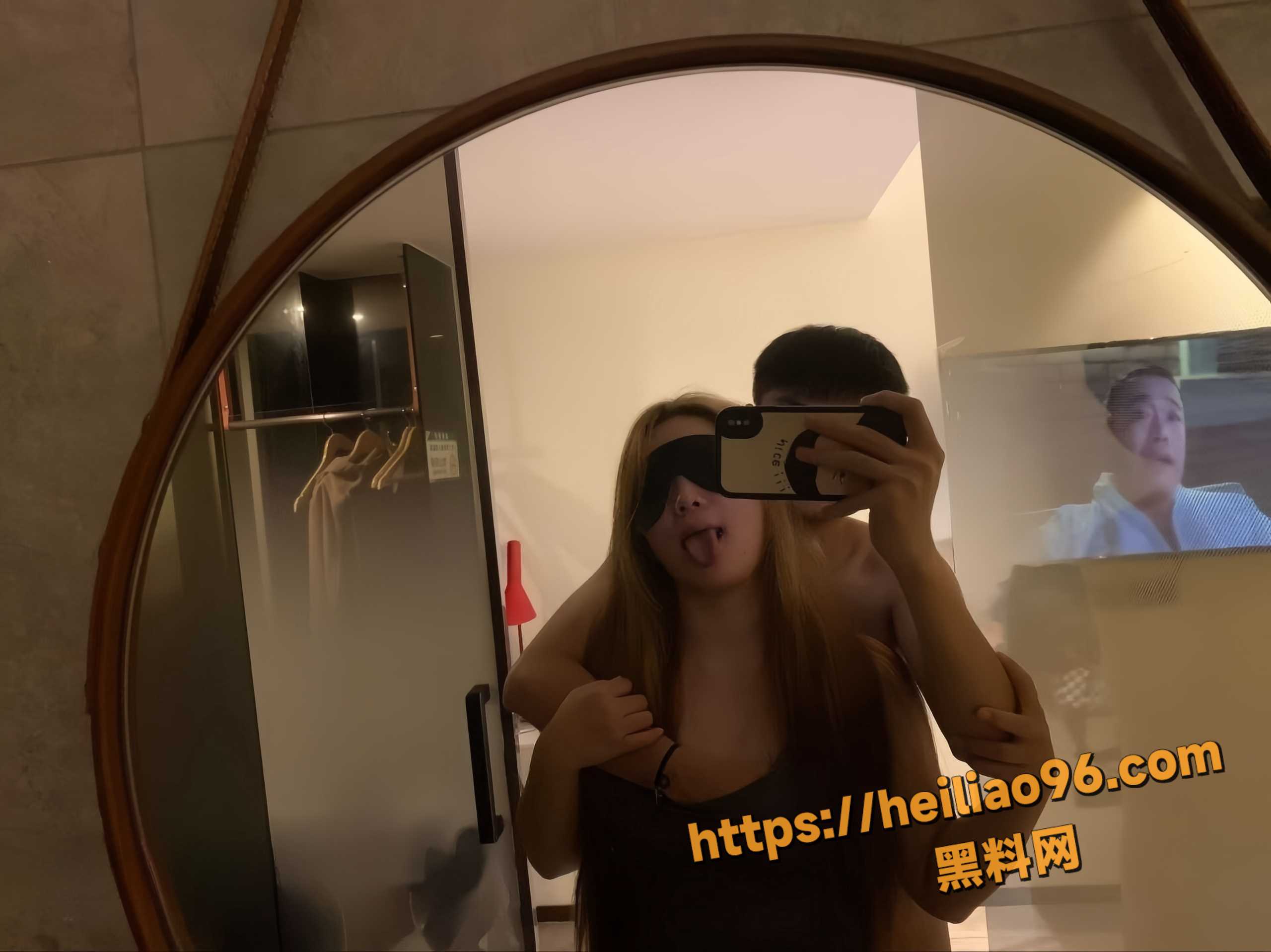 FVFV性爱视频8