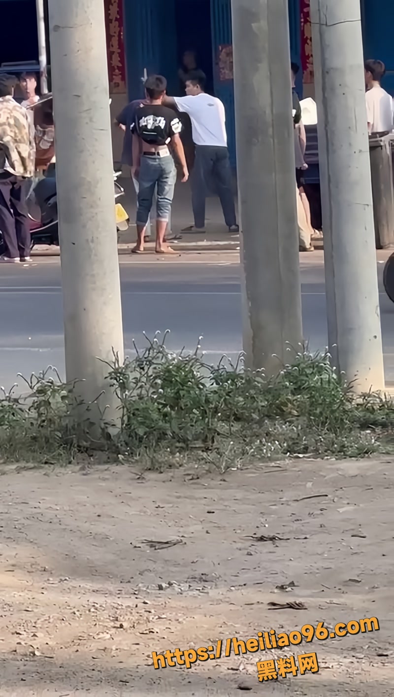 猛男精神小伙 3 