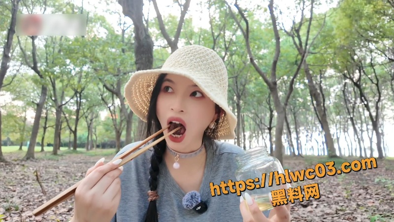 王竹子野外圣水煎牛排7