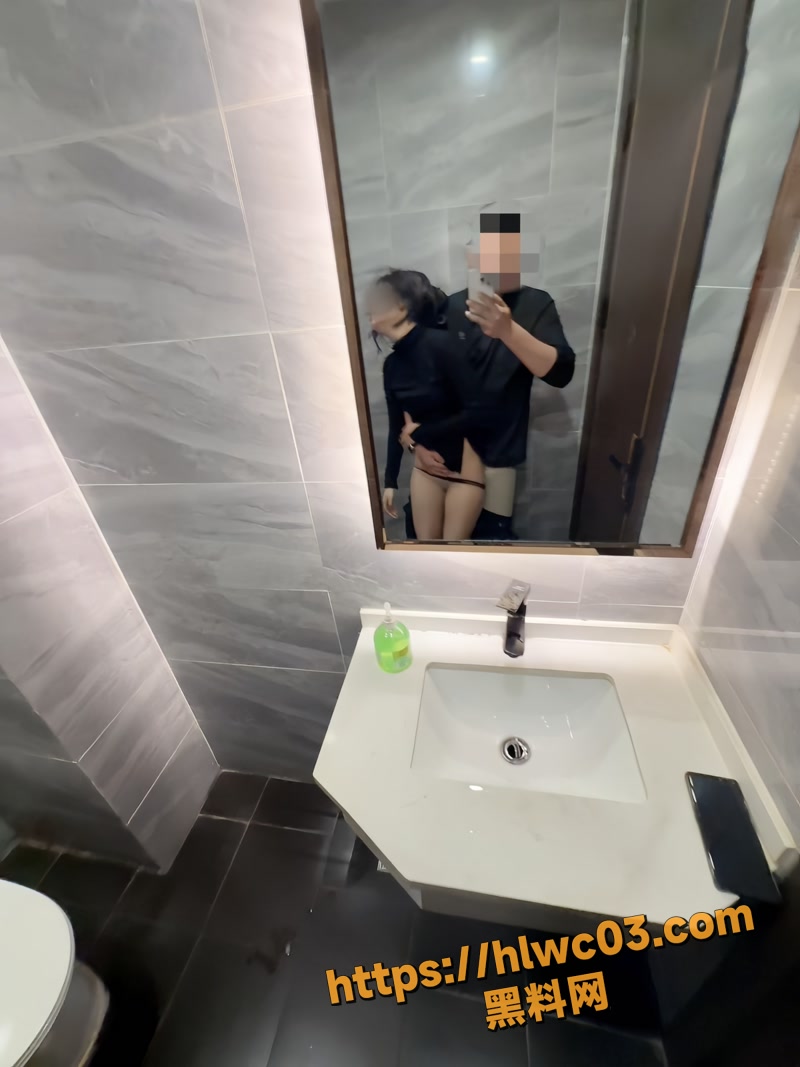 堂妹KTV内口交视频
