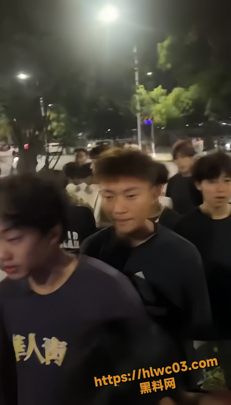 街头血案