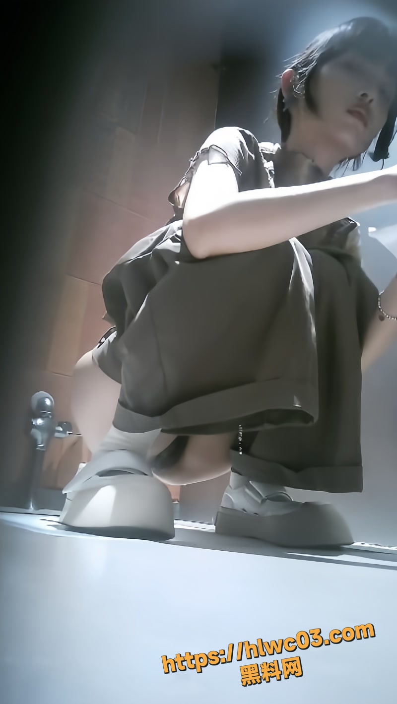 商场女厕 5wm
