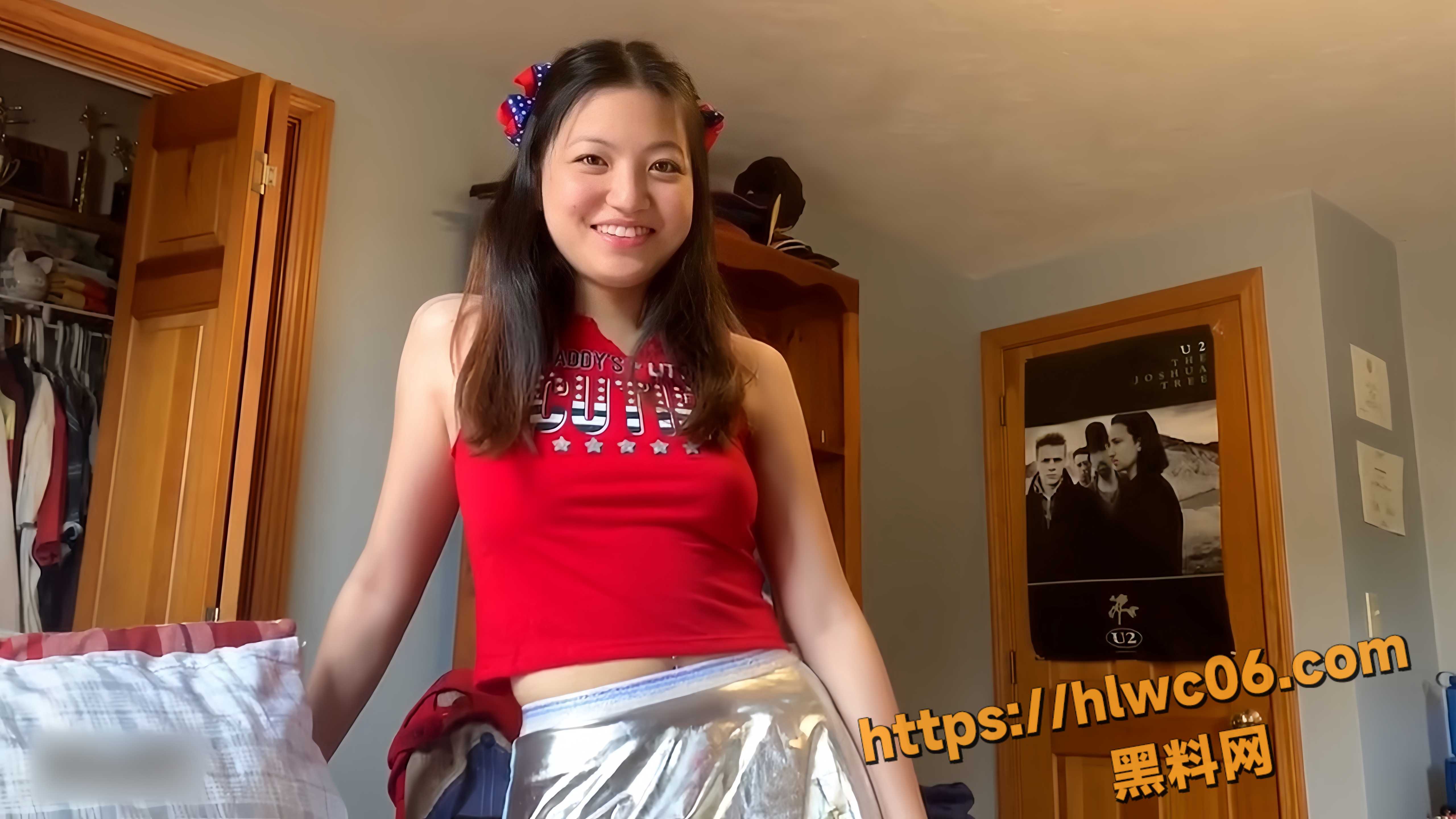 淫娃吴丽娜颜射视频1