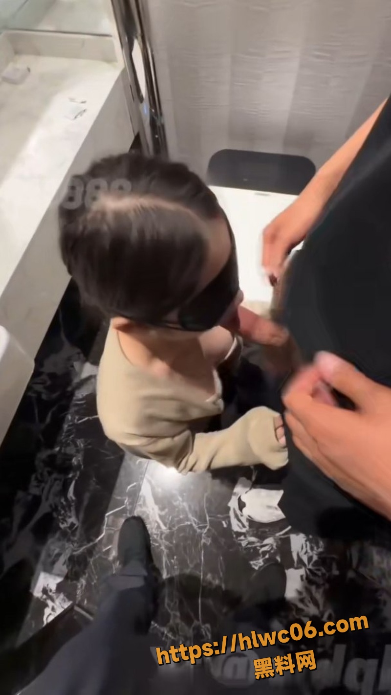 女大学生酒店3P轮操1
