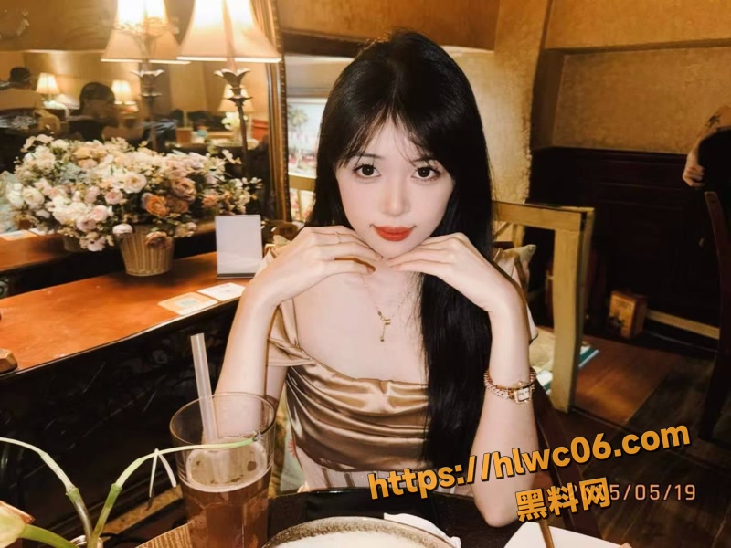 叶彤欣和体育生男友性爱视频曝光