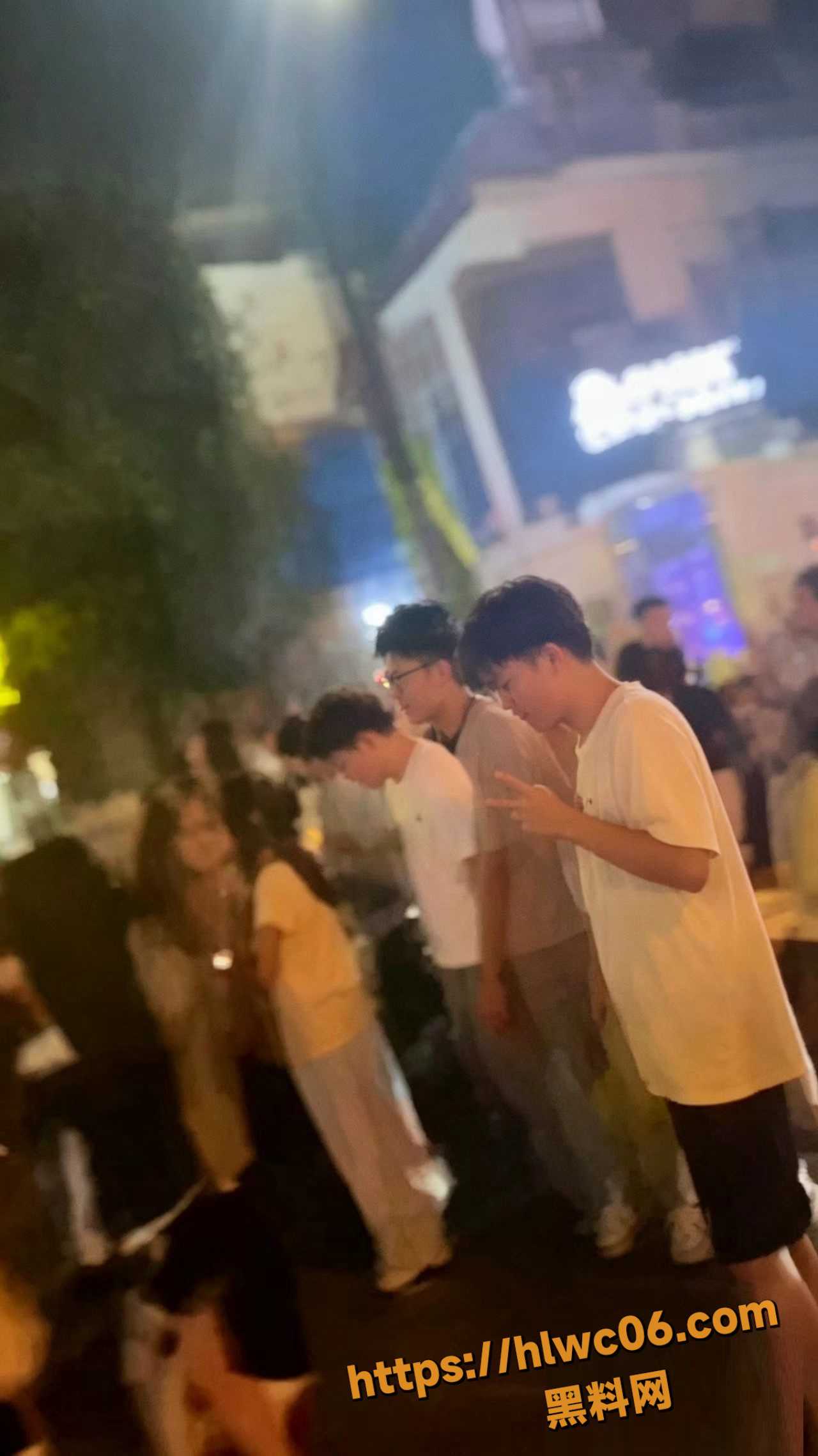 老公出轨被老婆扇耳光2