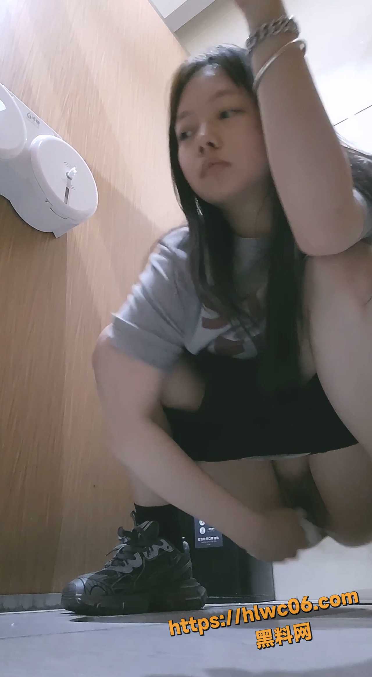 偷窥