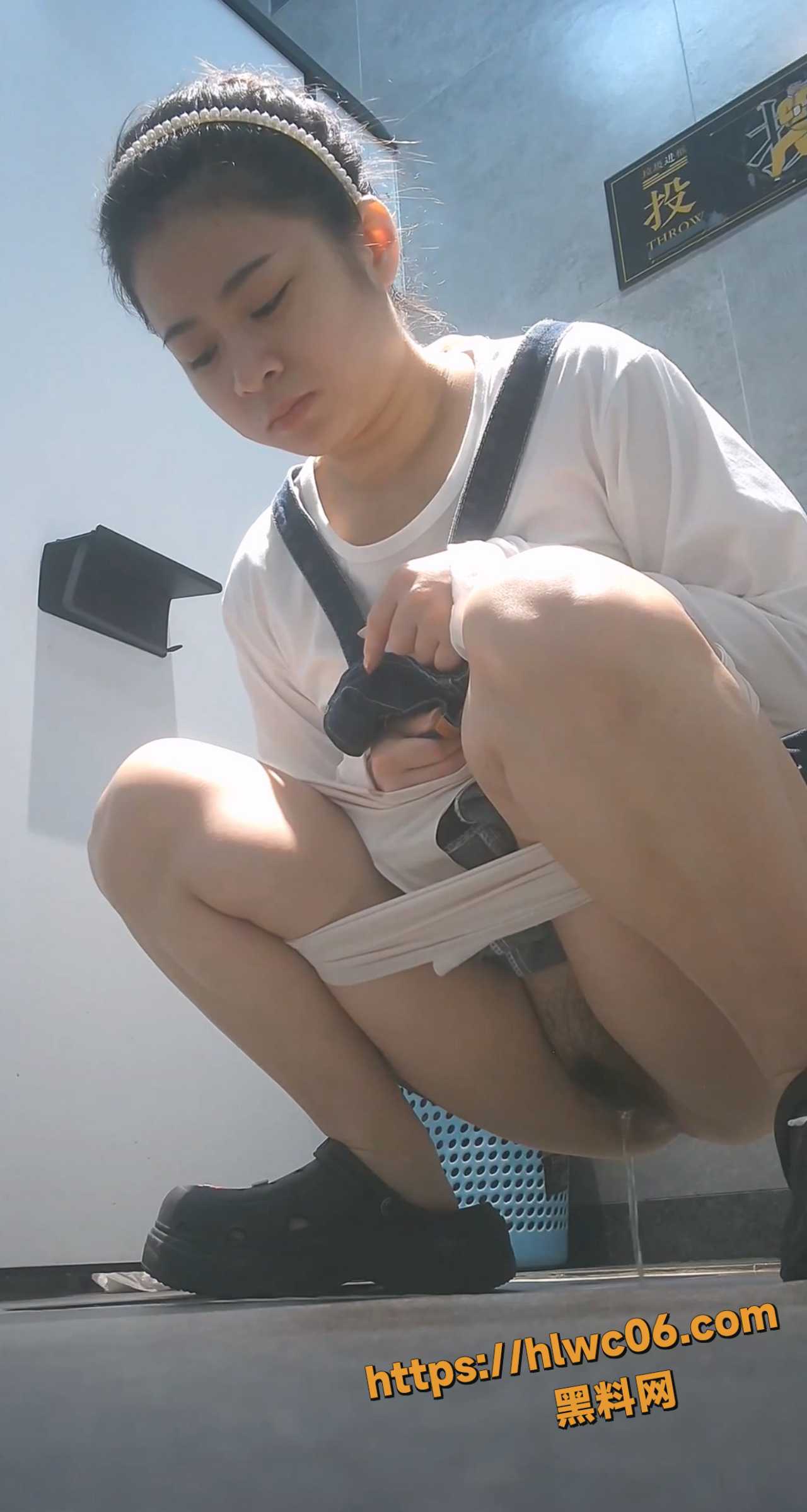 厕拍