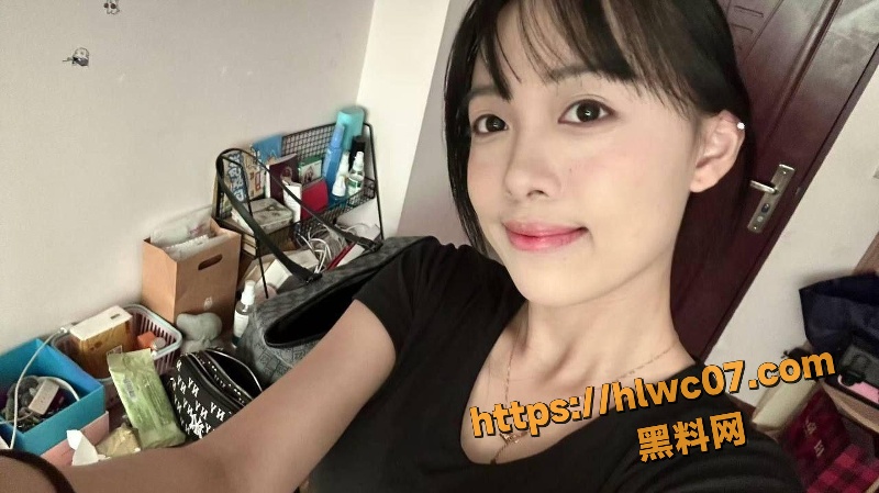 江西情侣性爱视频曝光1